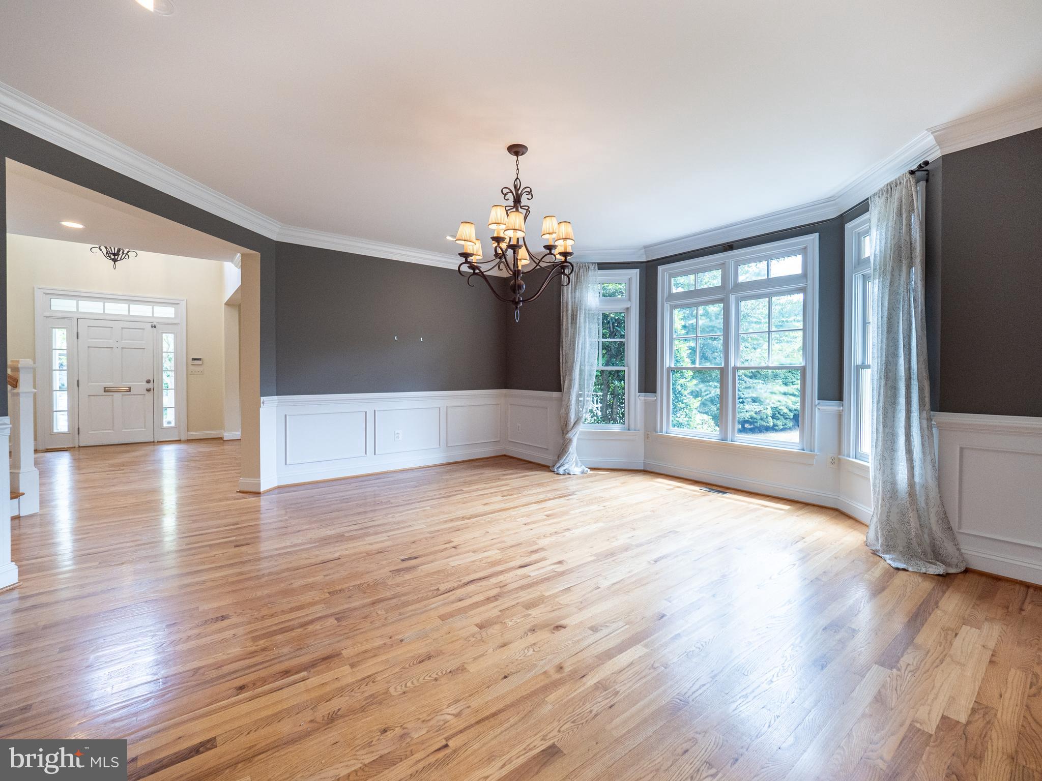 PINEVIEW - Residential