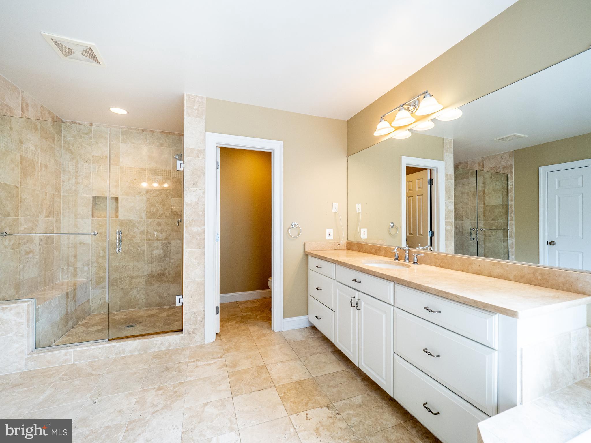 PINEVIEW - Residential