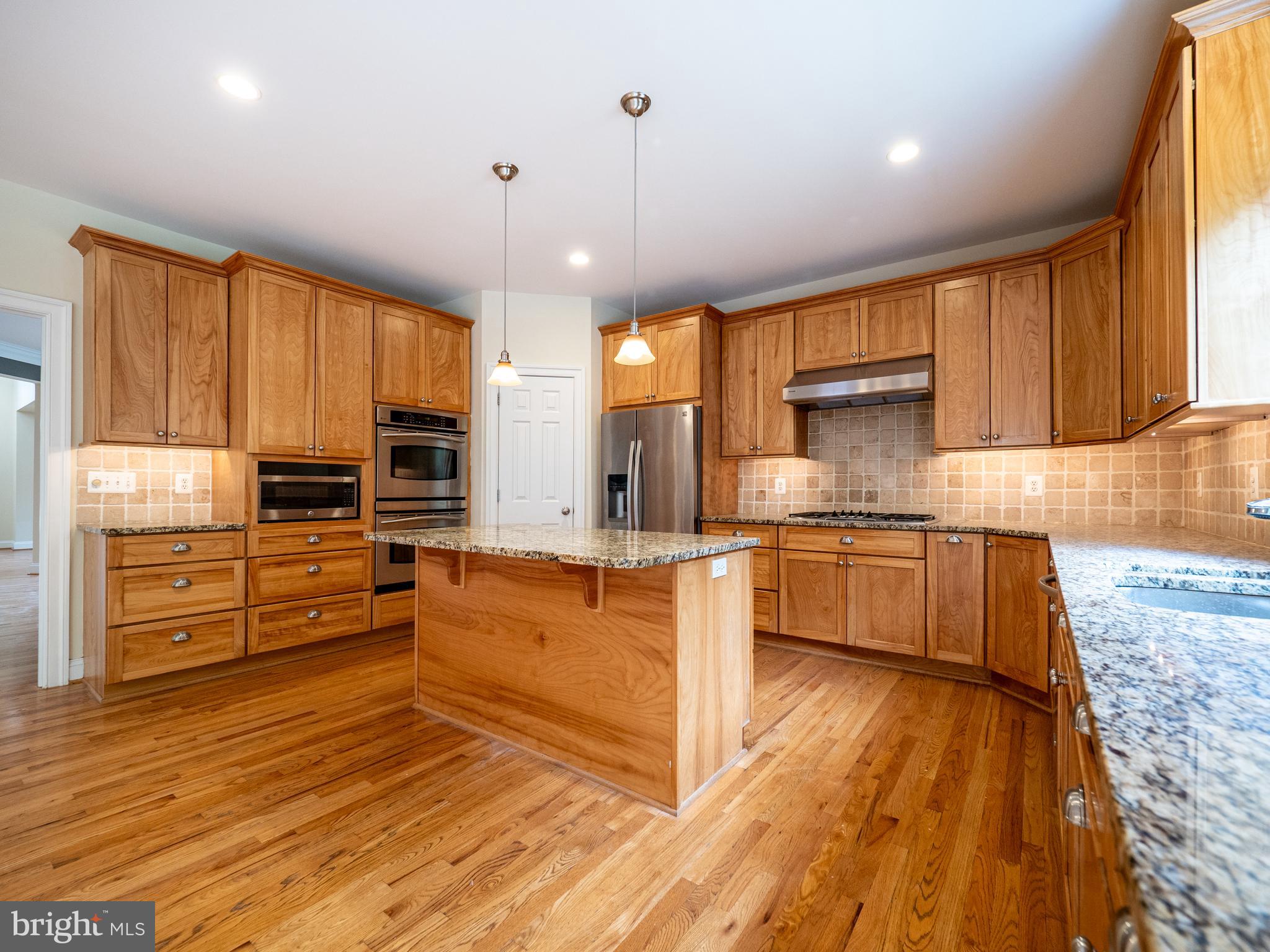 PINEVIEW - Residential