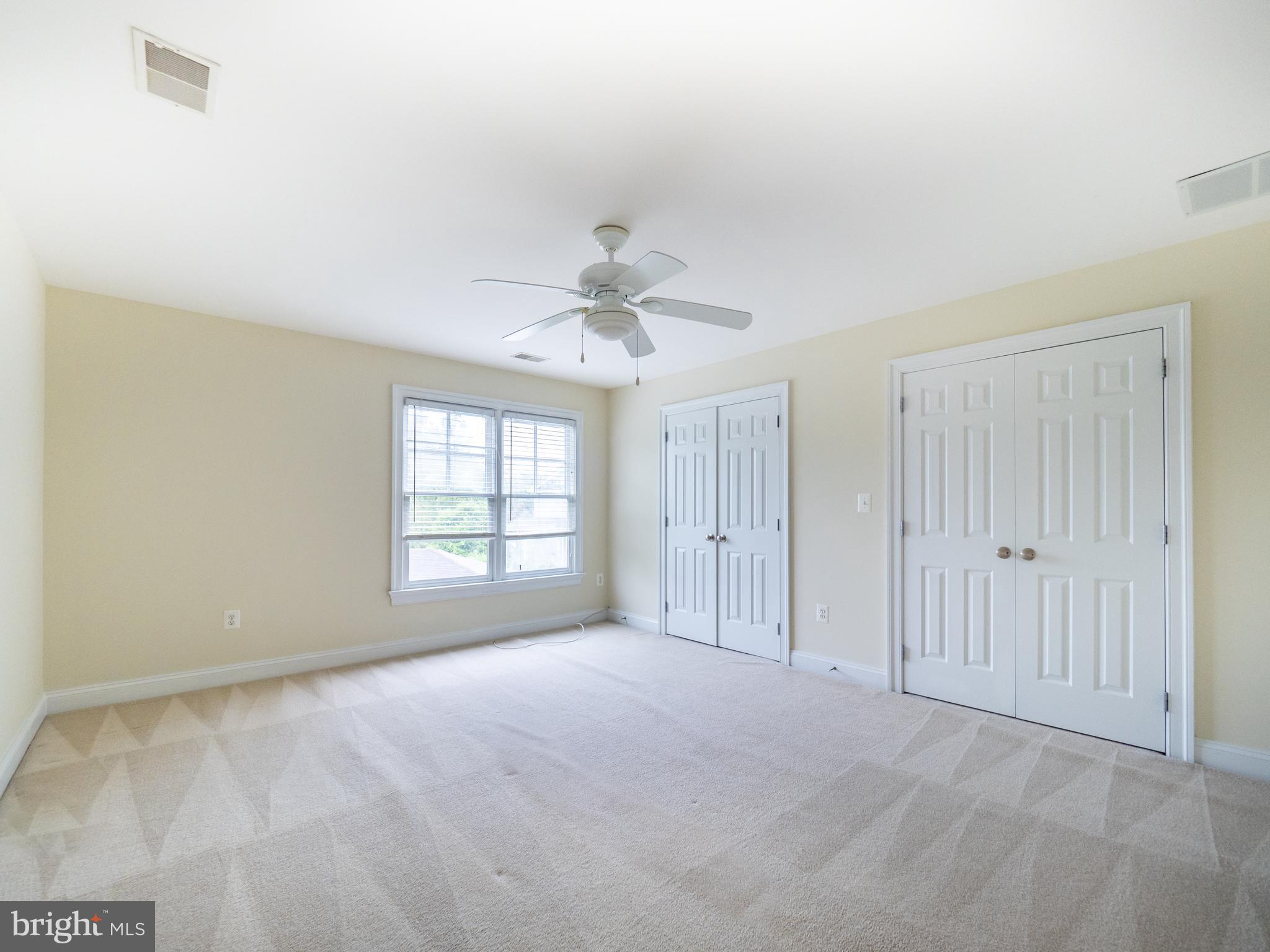 PINEVIEW - Residential