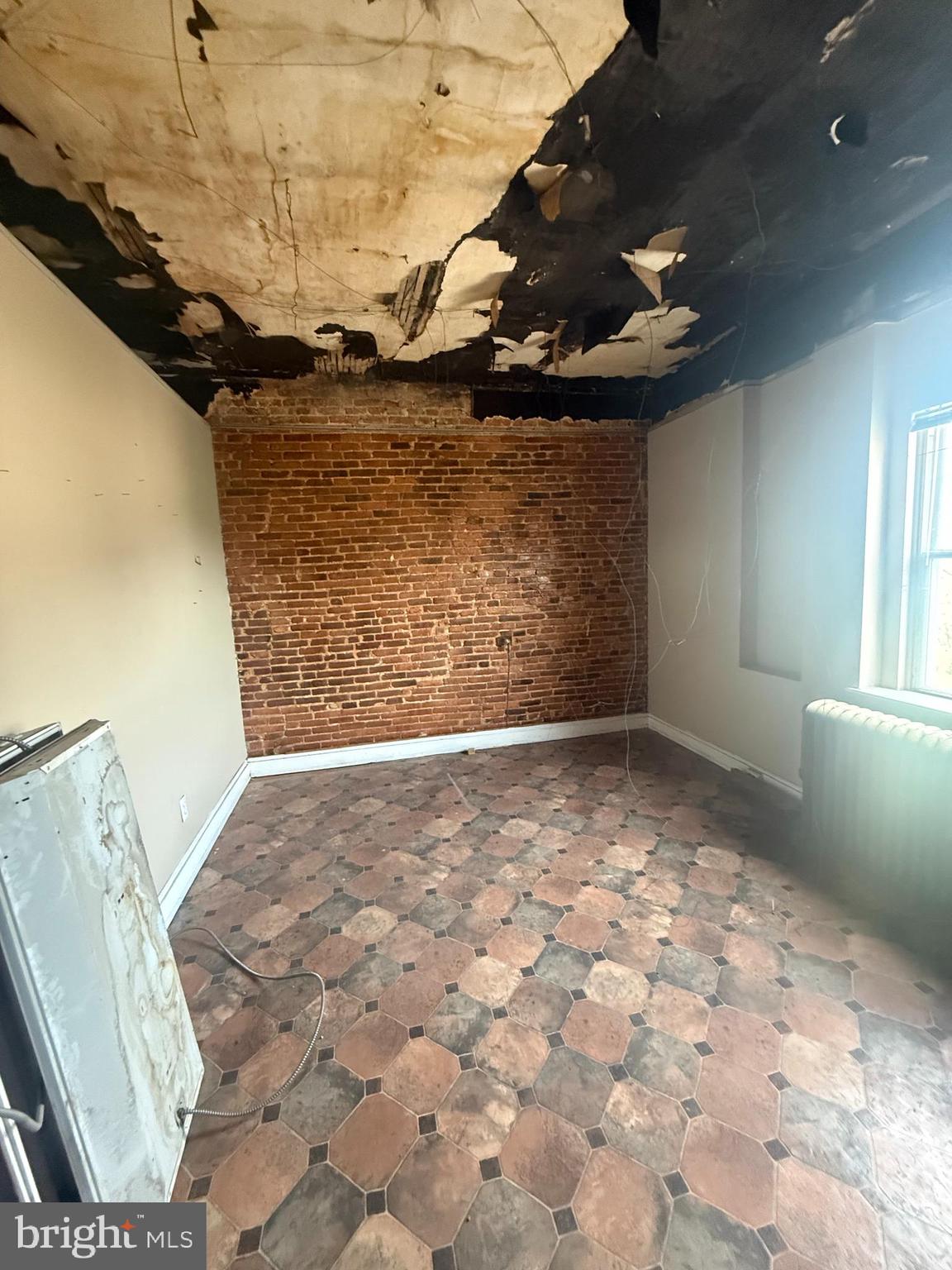 LOWER CHARLES VILLAGE - Residential