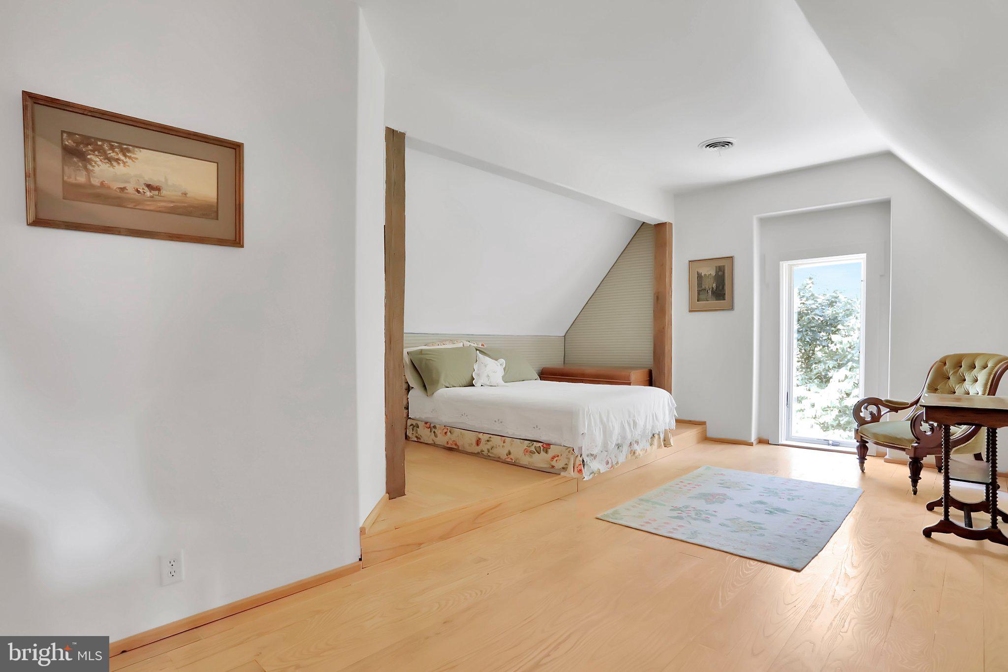 KENTISH DOWNS - Residential