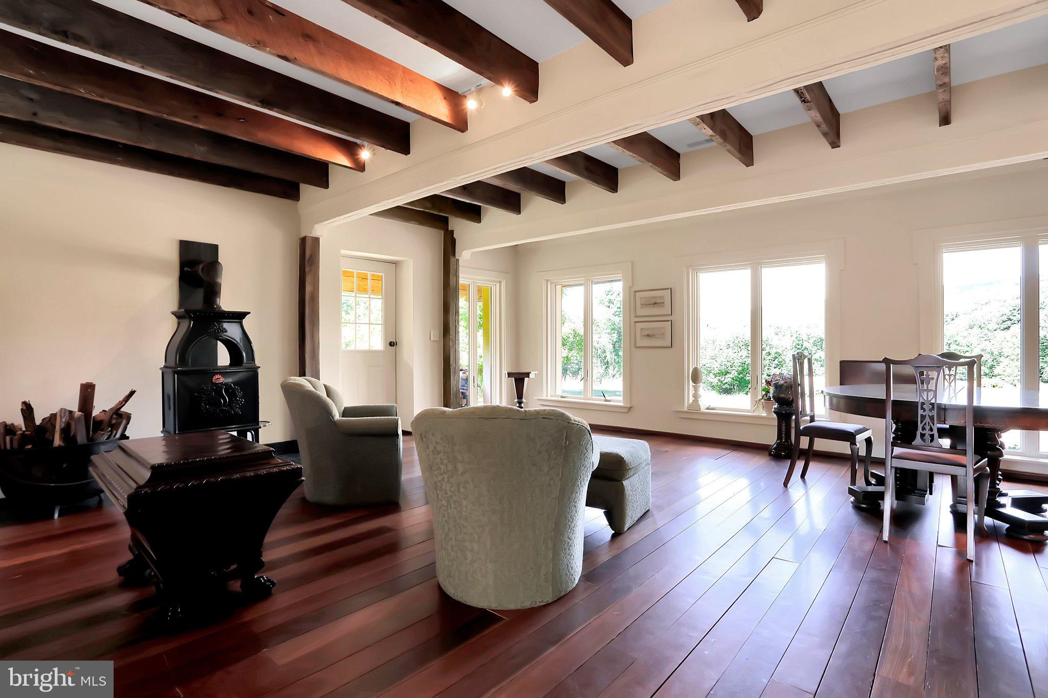 KENTISH DOWNS - Residential