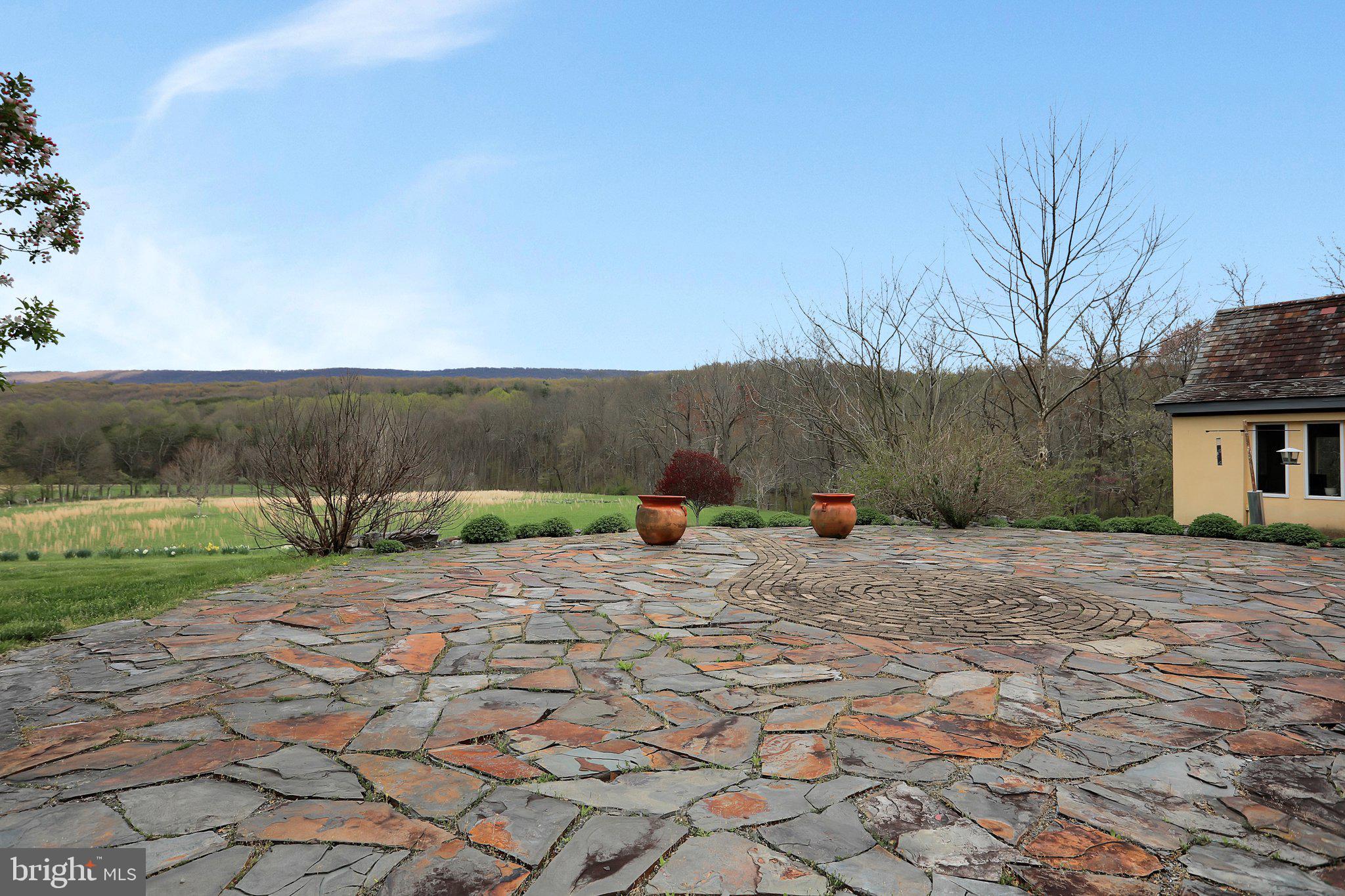 KENTISH DOWNS - Residential