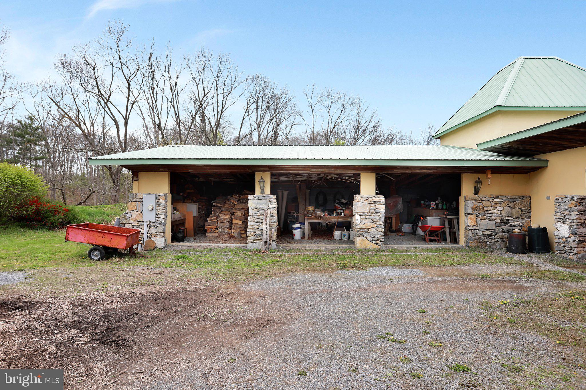 KENTISH DOWNS - Residential