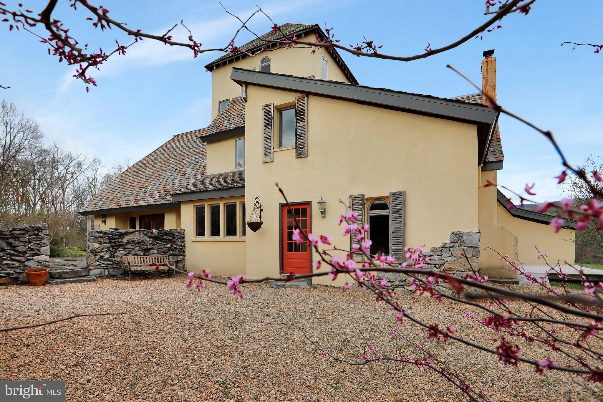 KENTISH DOWNS - Residential