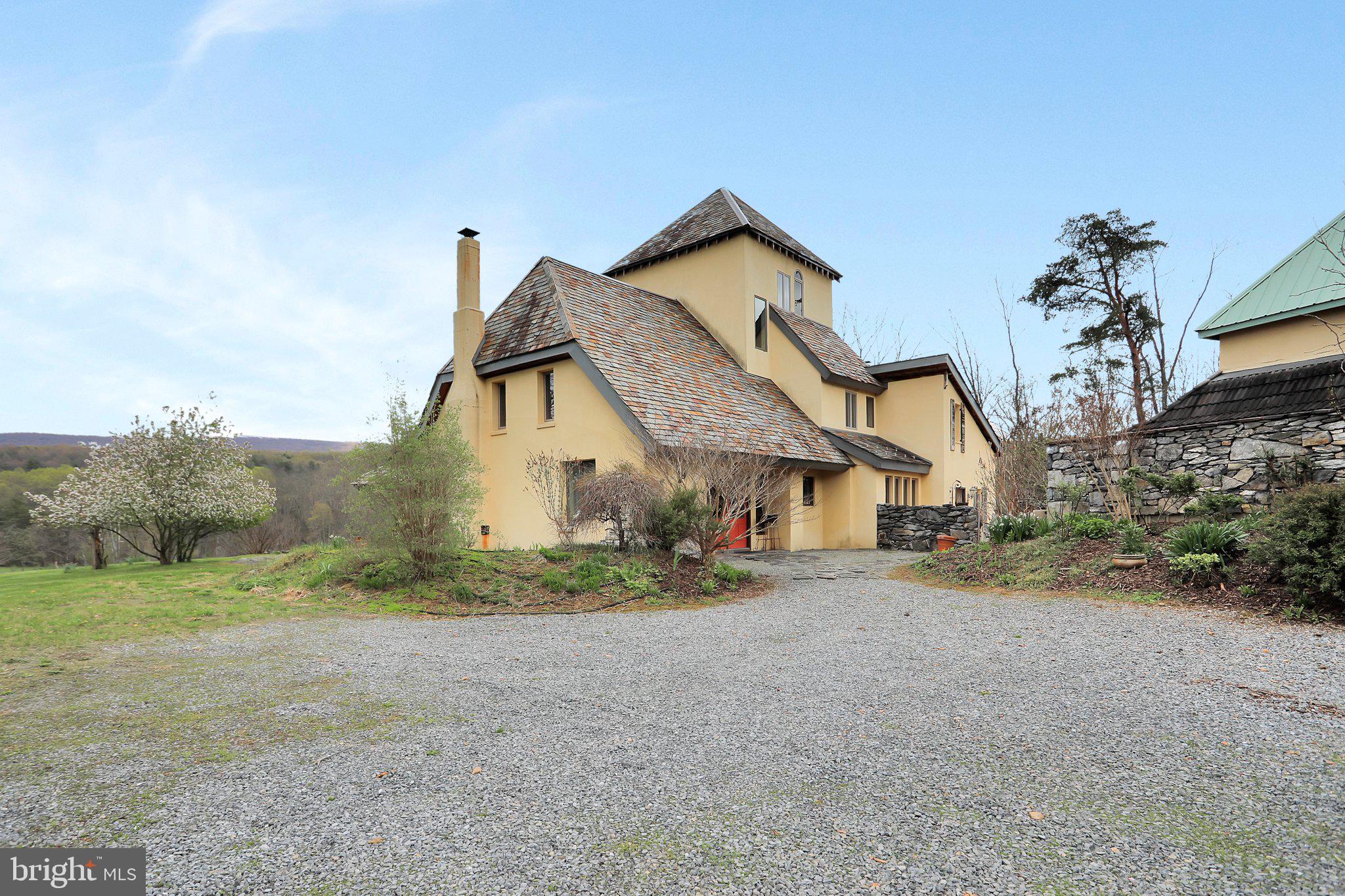KENTISH DOWNS - Residential