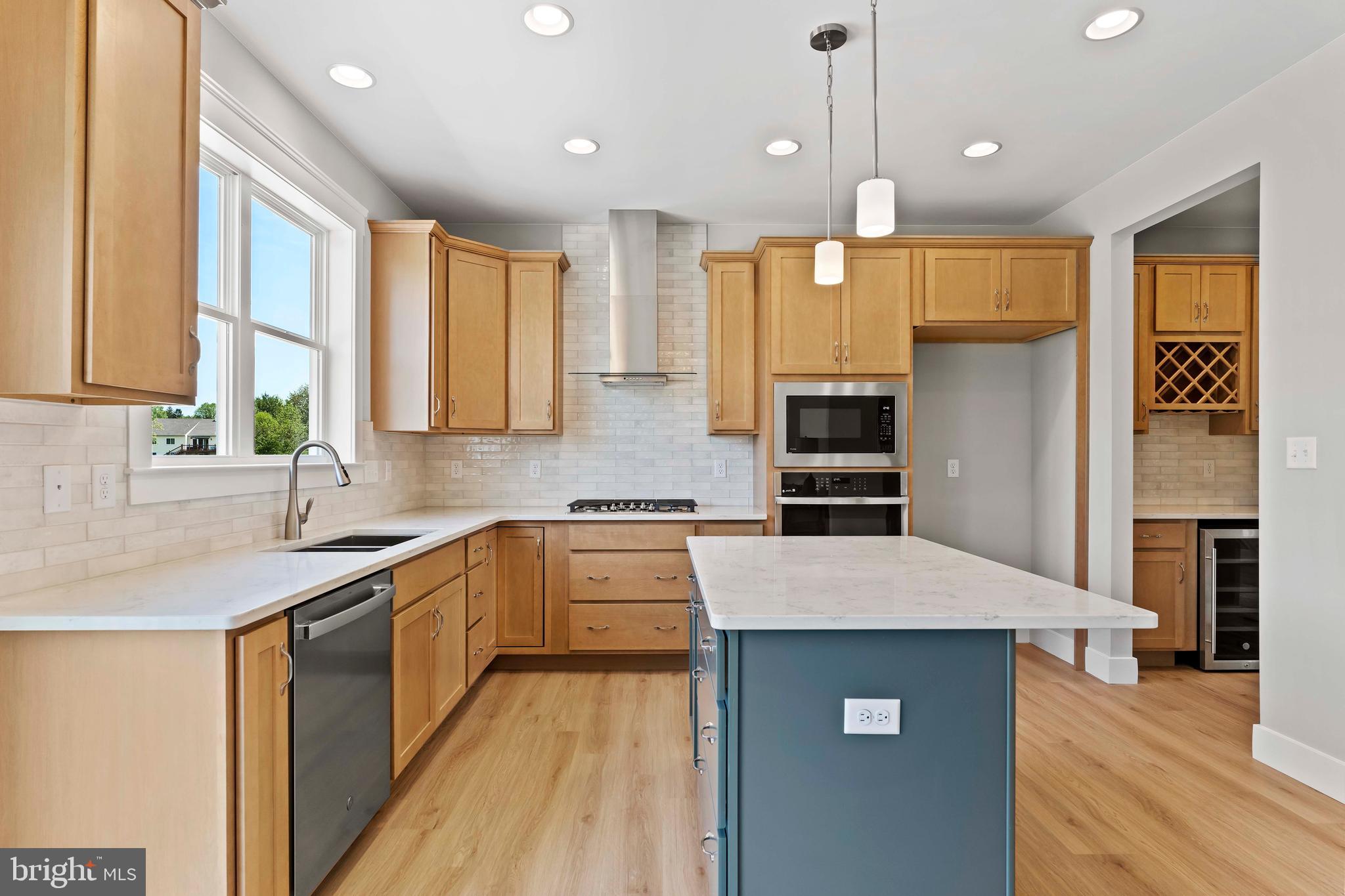 1010 EDORMA COURT