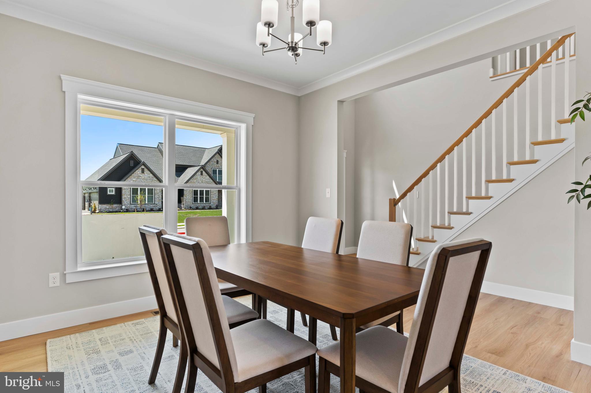 THE MEADOWS AT COLONIAL CLUB - Residential