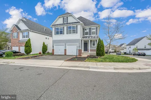 15000 Gossom Manor Place, Haymarket, VA MLS: VAPW2092428