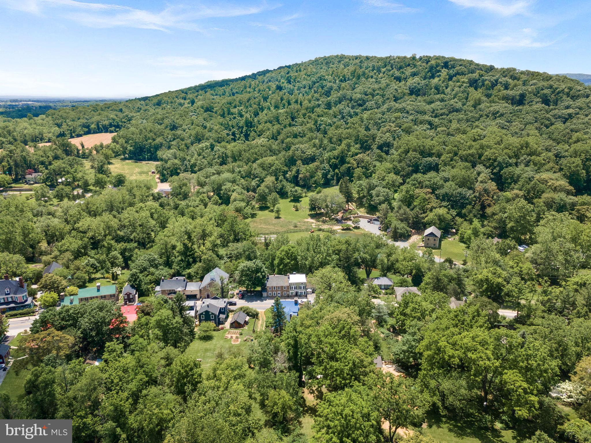 TOWN OF HILLSBORO - Residential