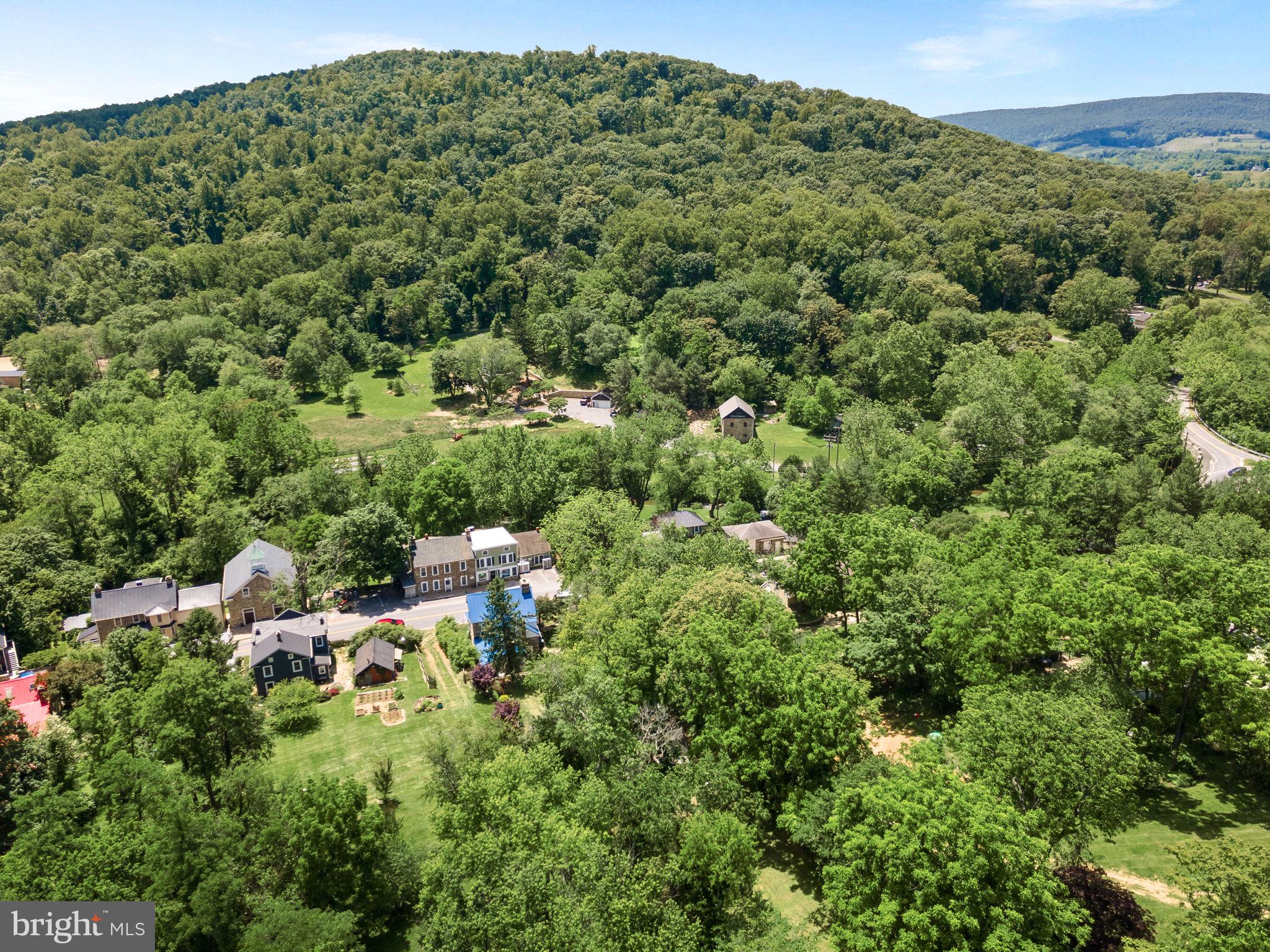 TOWN OF HILLSBORO - Residential