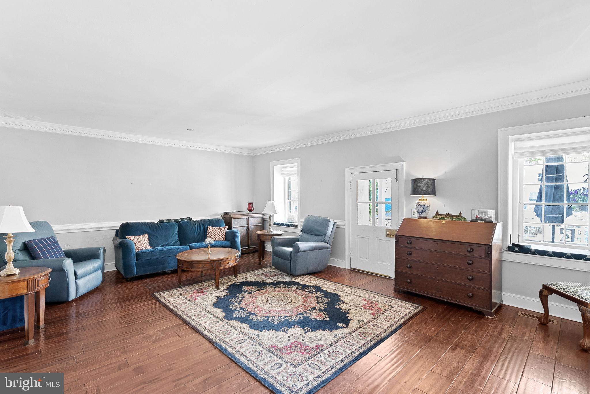 TOWN OF HILLSBORO - Residential