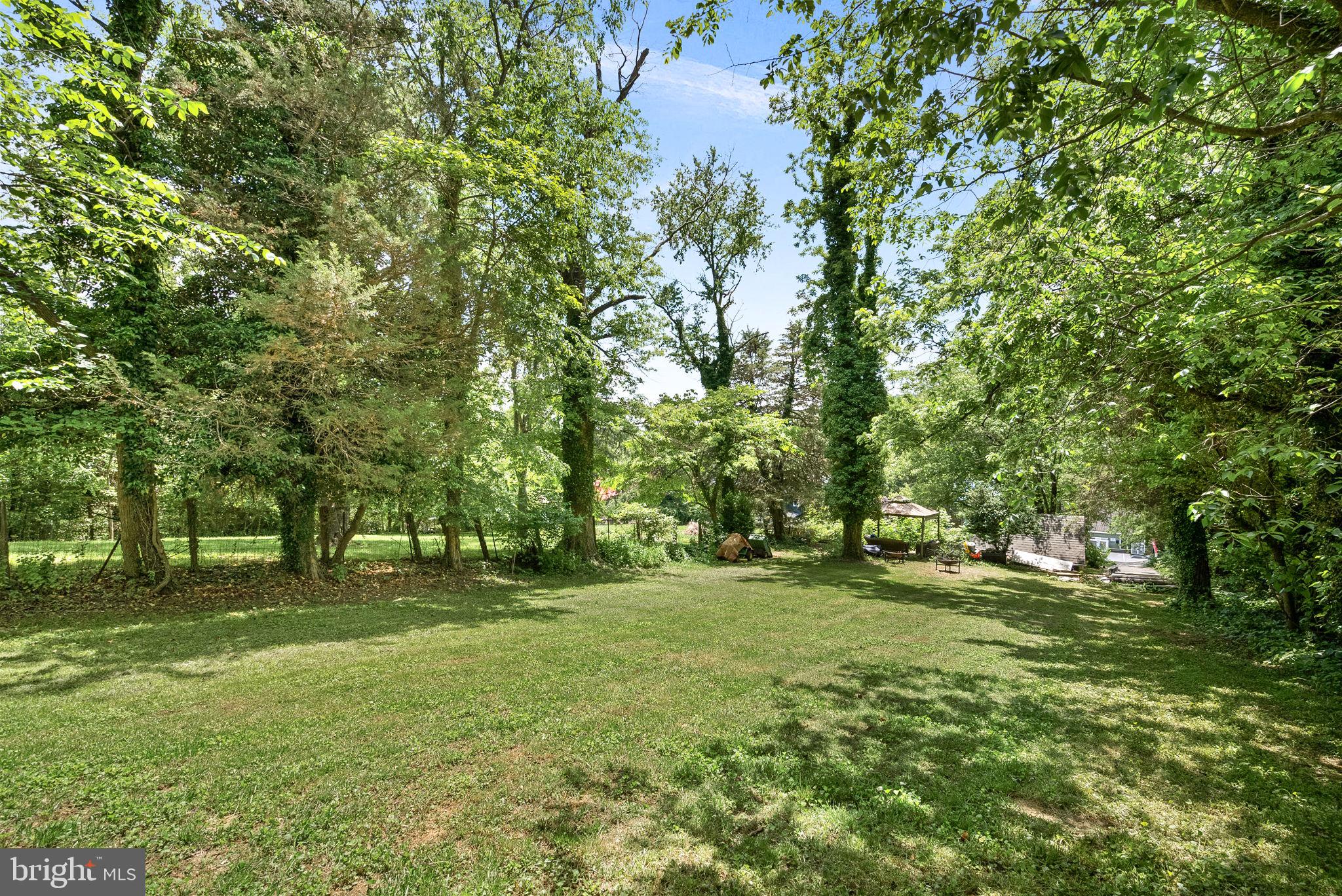 TOWN OF HILLSBORO - Residential