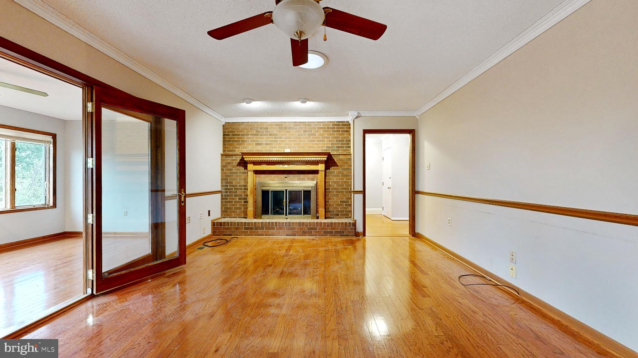 WINFIELD - Residential