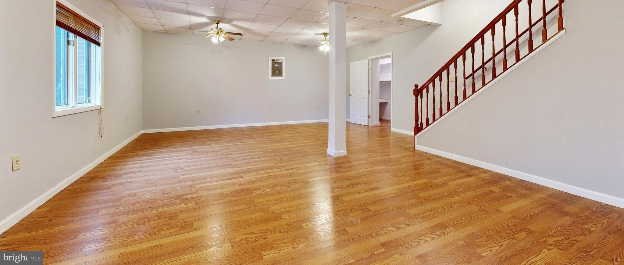 WINFIELD - Residential