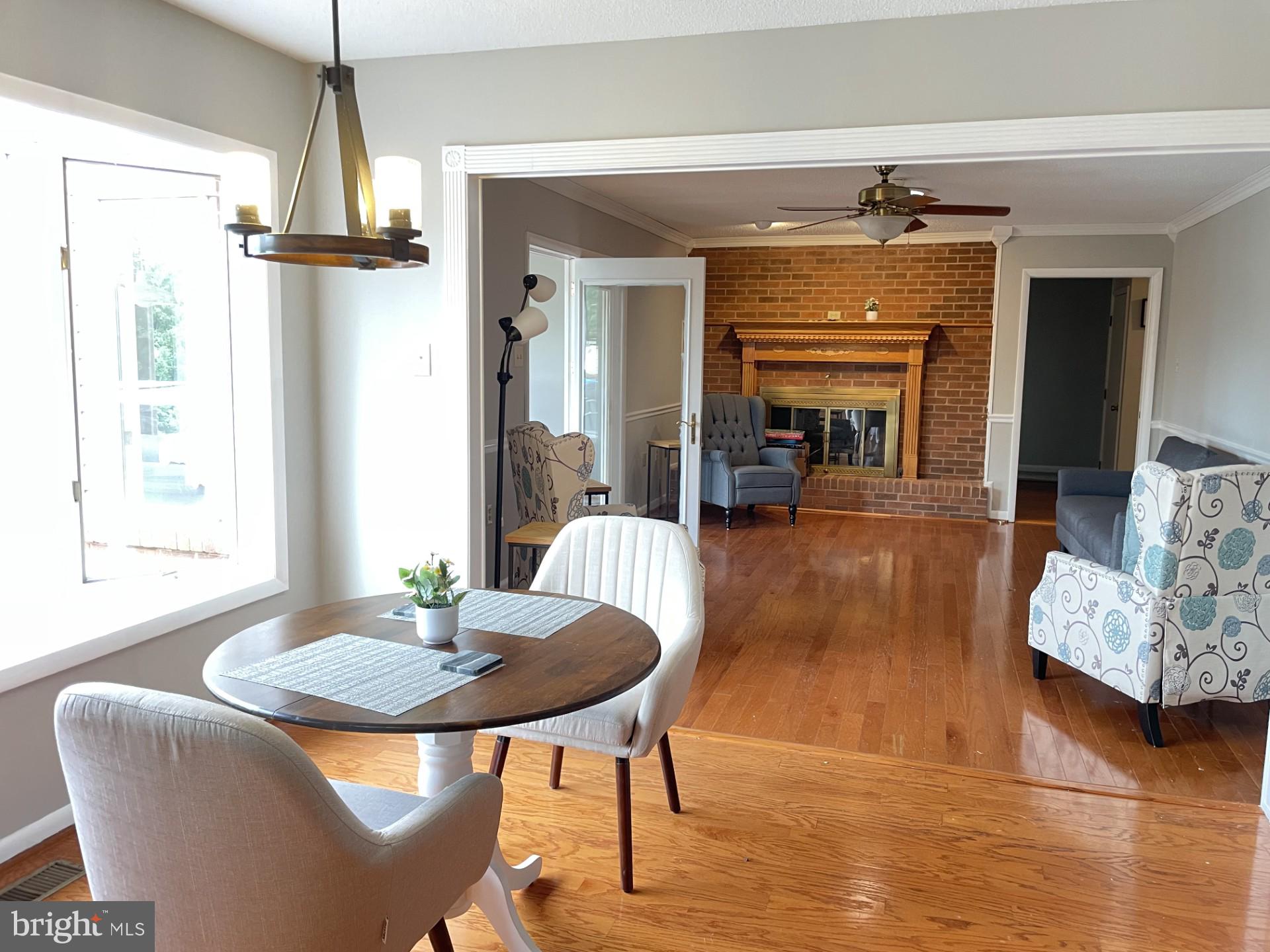 WINFIELD - Residential