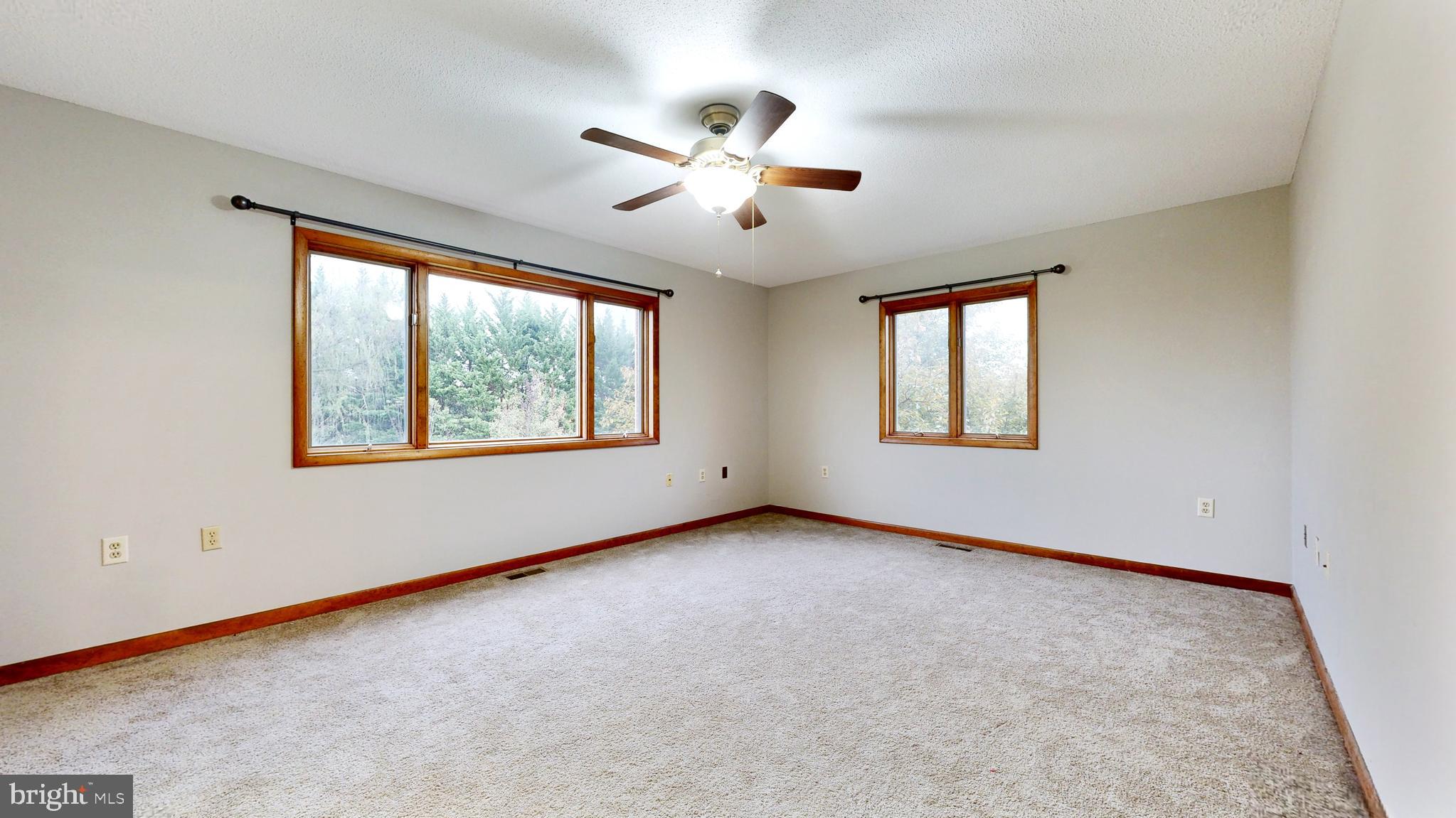 WINFIELD - Residential