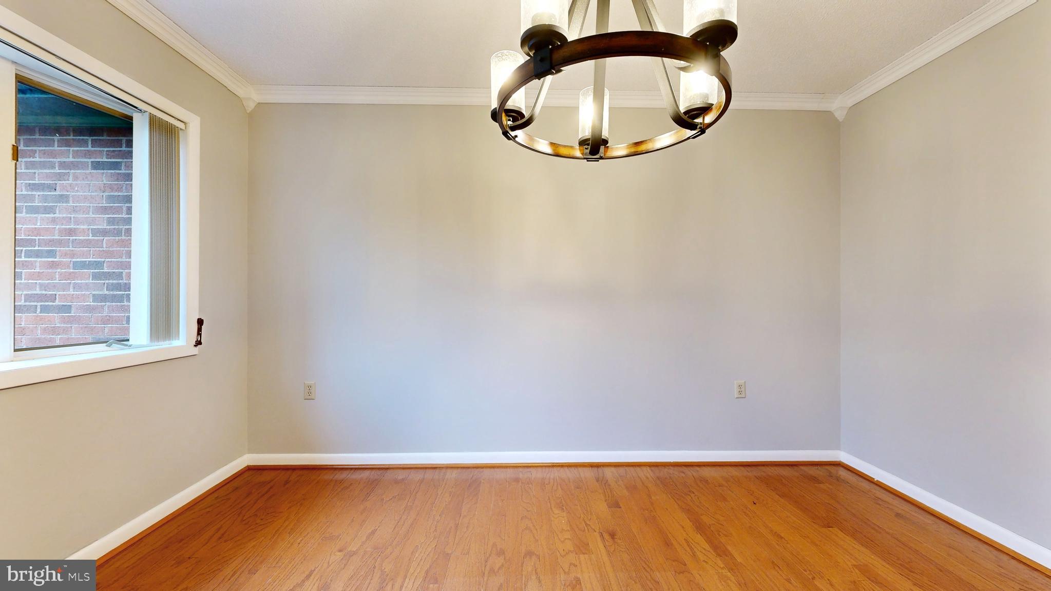 WINFIELD - Residential