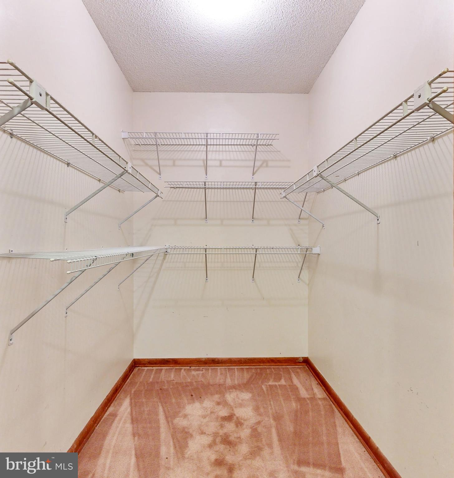 WINFIELD - Residential