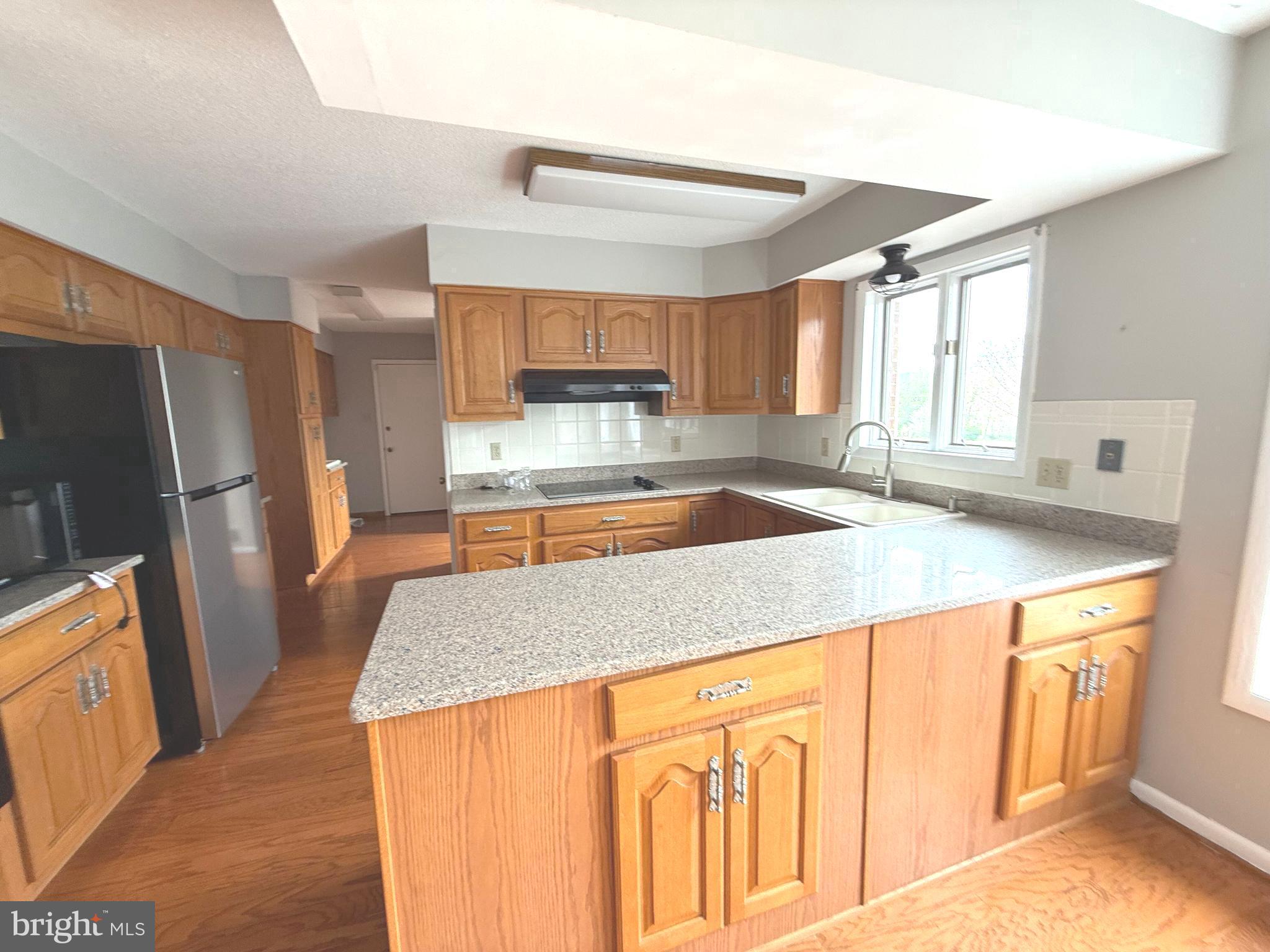 WINFIELD - Residential