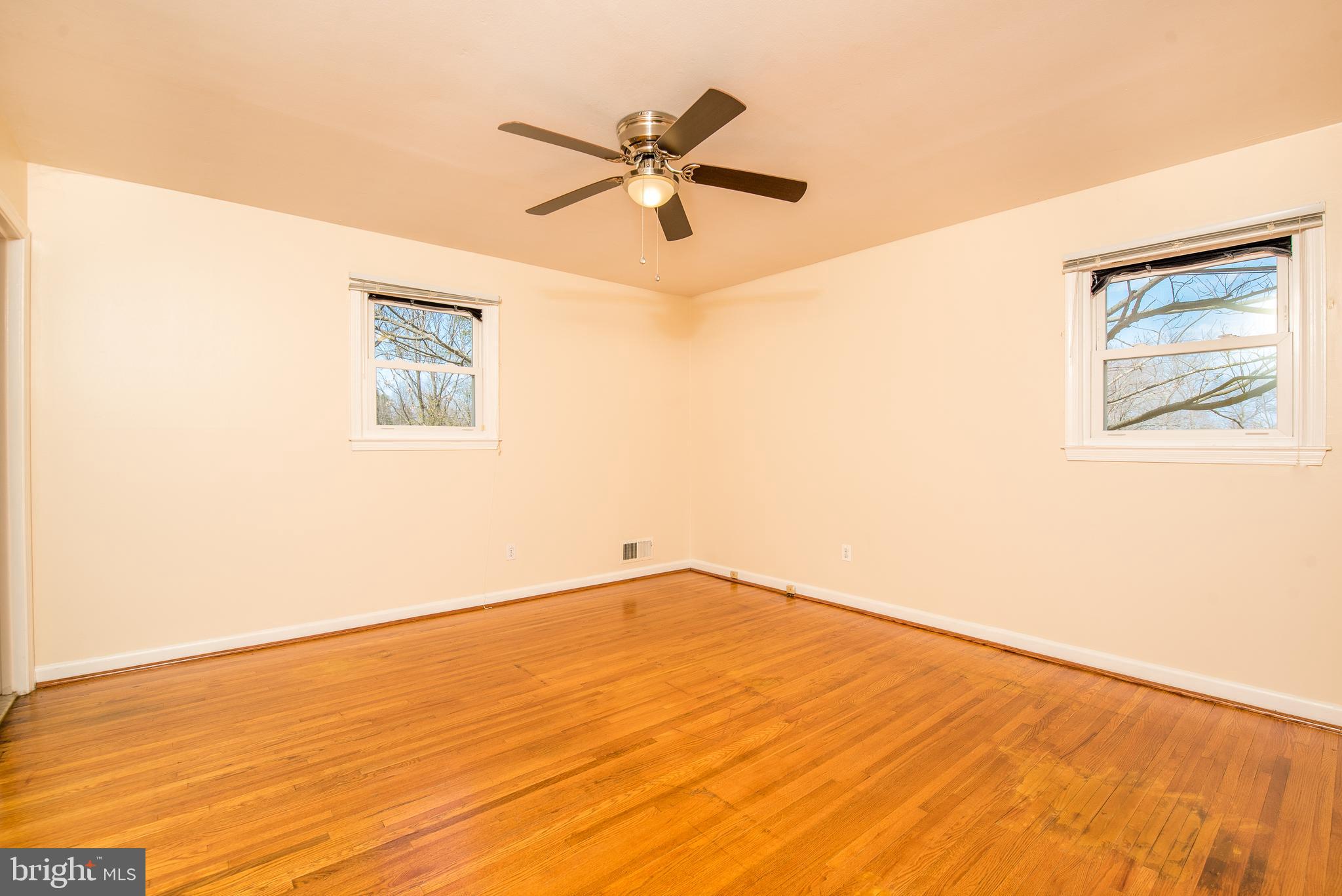 KEMP MILL HILLS - Residential