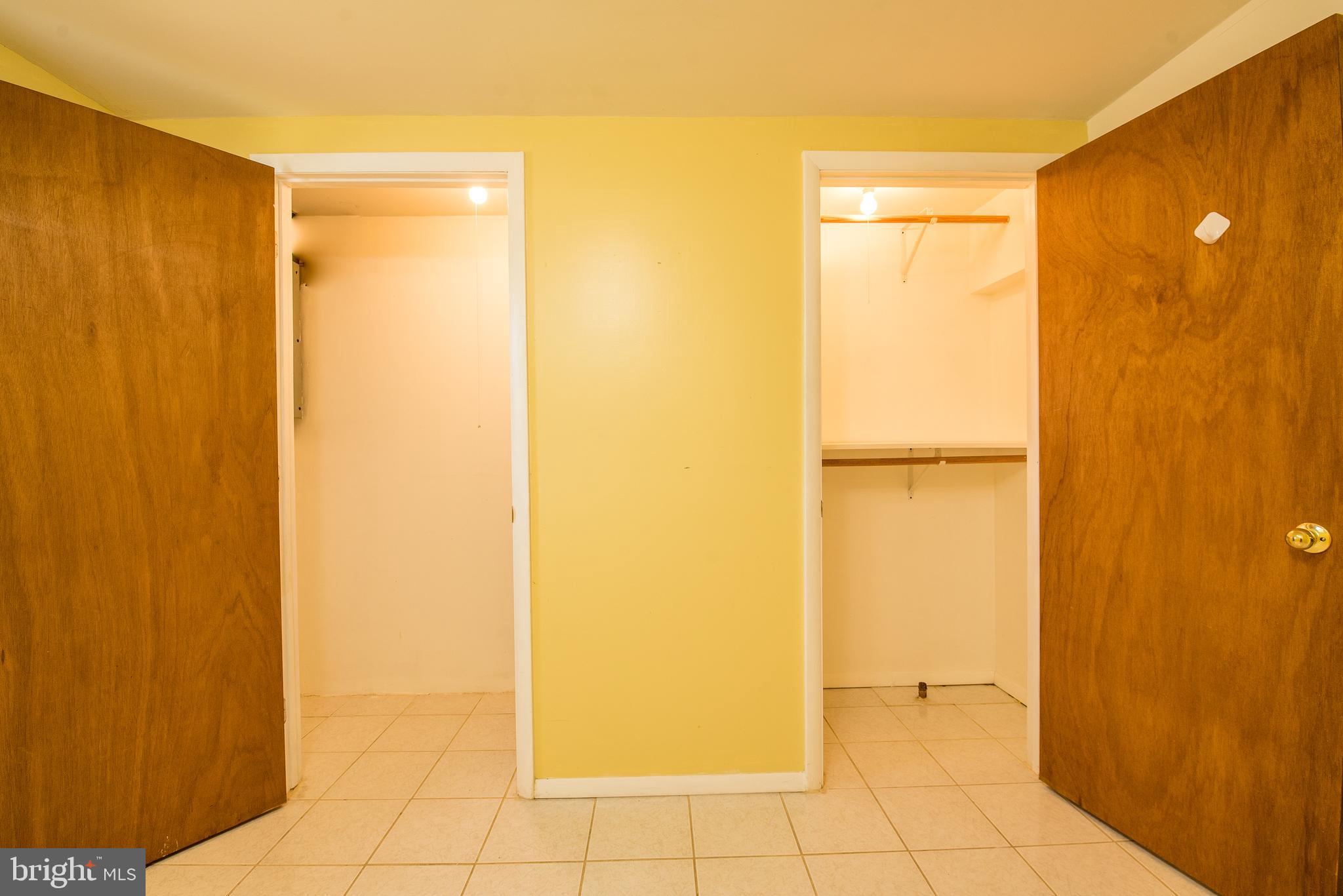 KEMP MILL HILLS - Residential