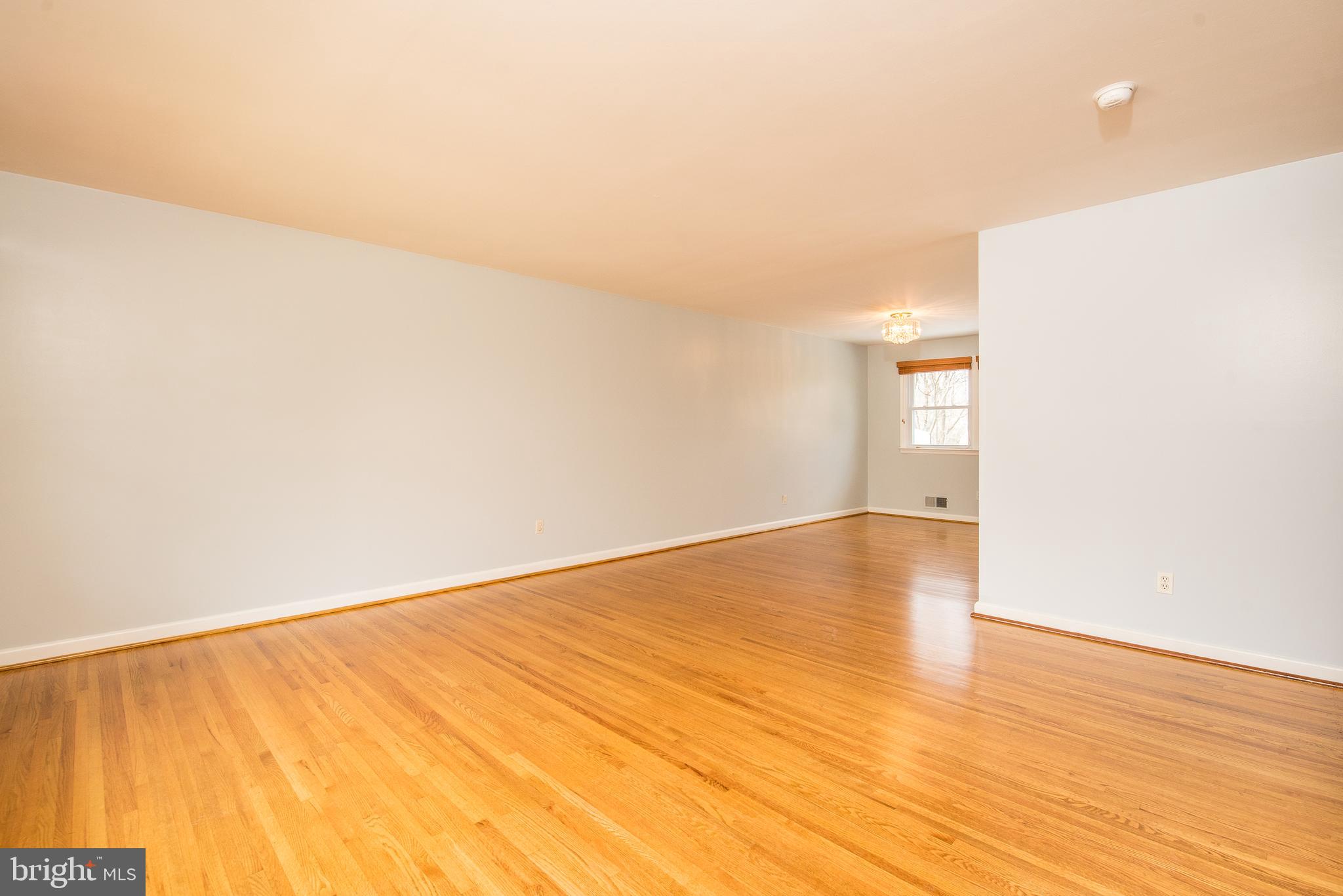 KEMP MILL HILLS - Residential