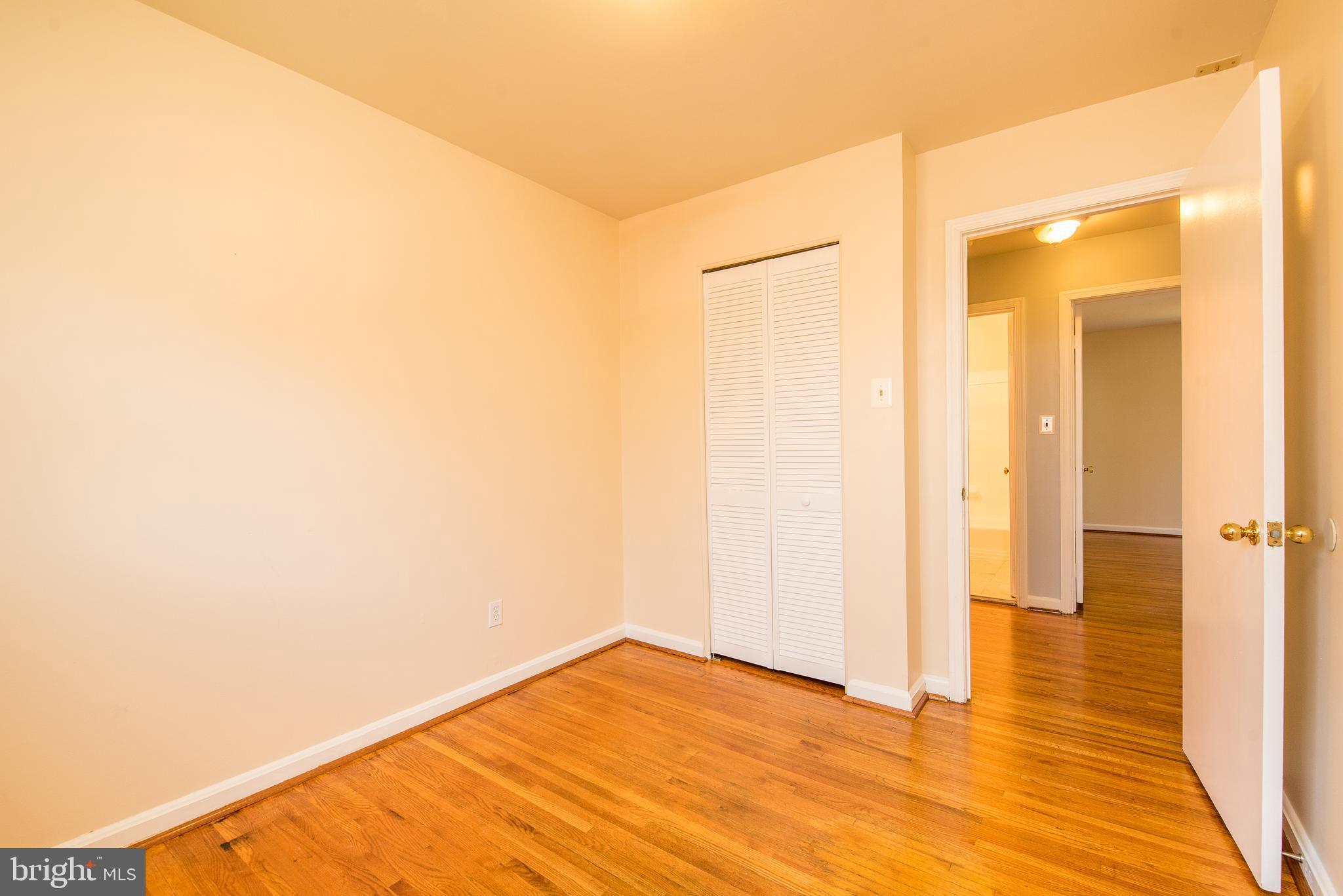 KEMP MILL HILLS - Residential