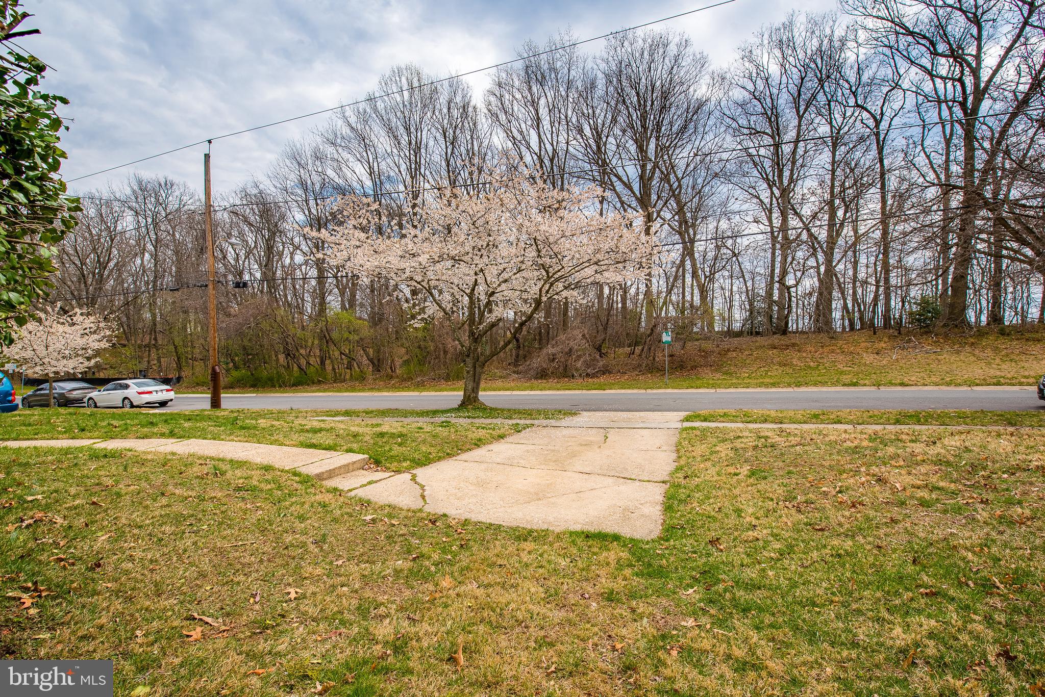 KEMP MILL HILLS - Residential