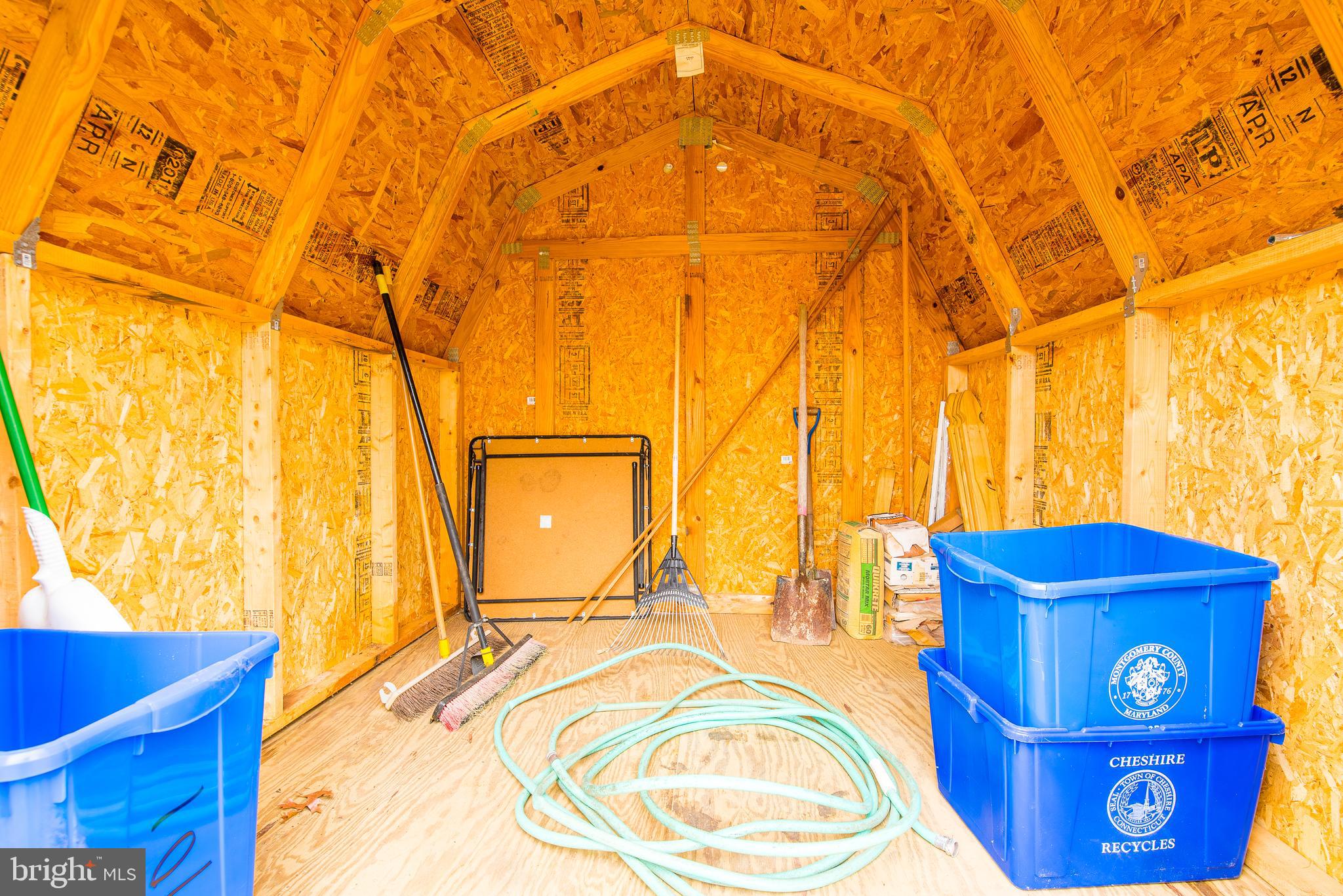 KEMP MILL HILLS - Residential