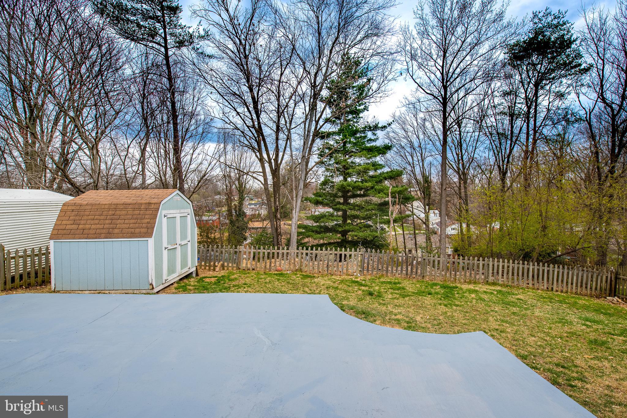 KEMP MILL HILLS - Residential