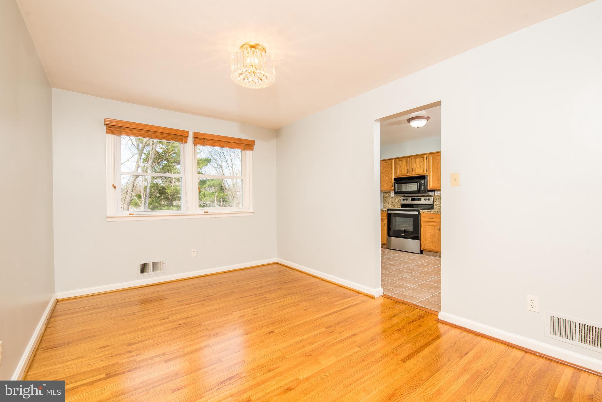 KEMP MILL HILLS - Residential