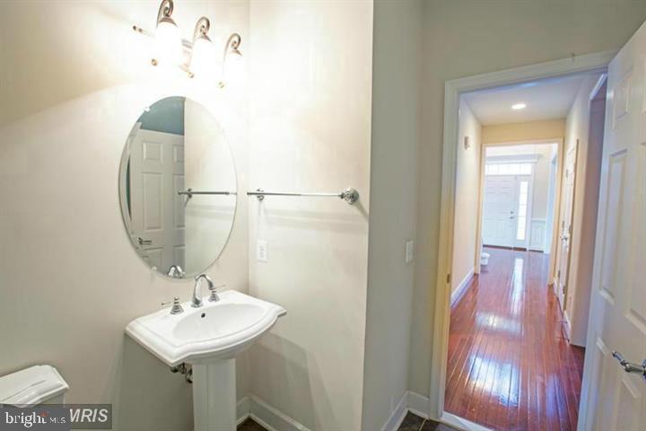 RED CEDAR MIDDLE VILLAGE - Residential Lease