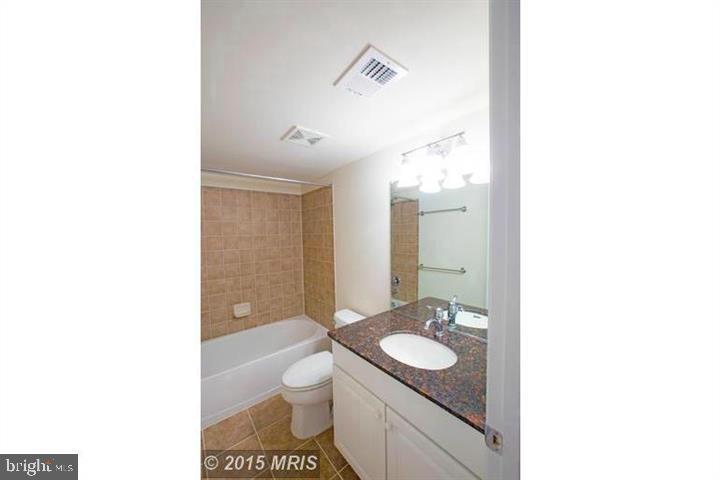 RED CEDAR MIDDLE VILLAGE - Residential Lease