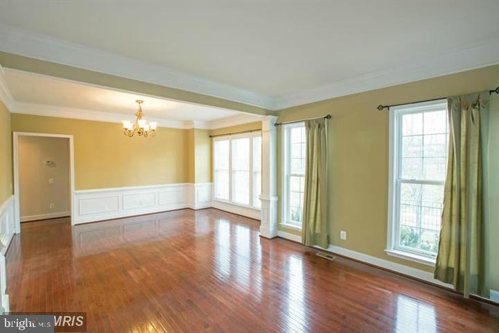 RED CEDAR MIDDLE VILLAGE - Residential Lease