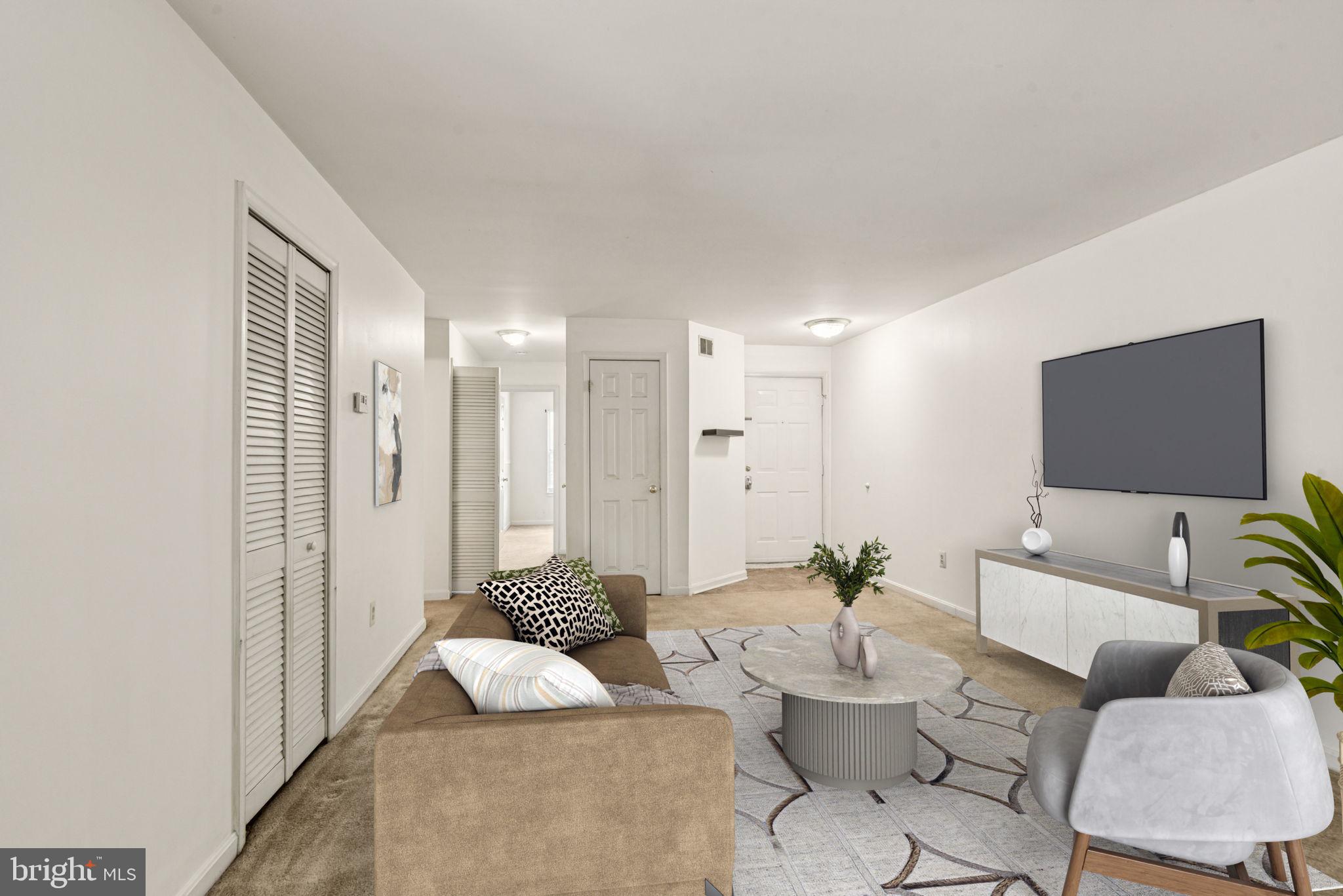 RIVERCHASE CONDOS - Residential