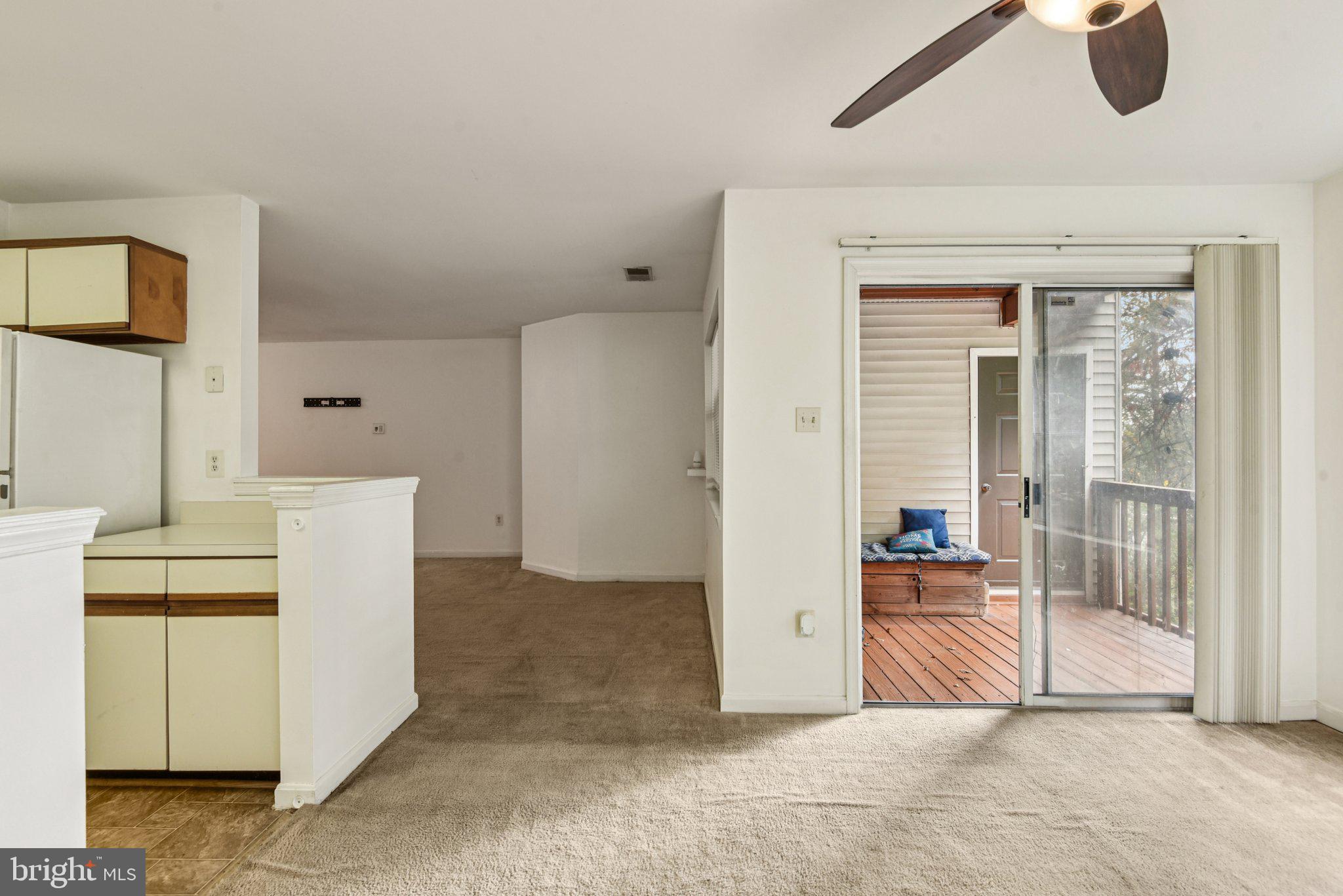 RIVERCHASE CONDOS - Residential