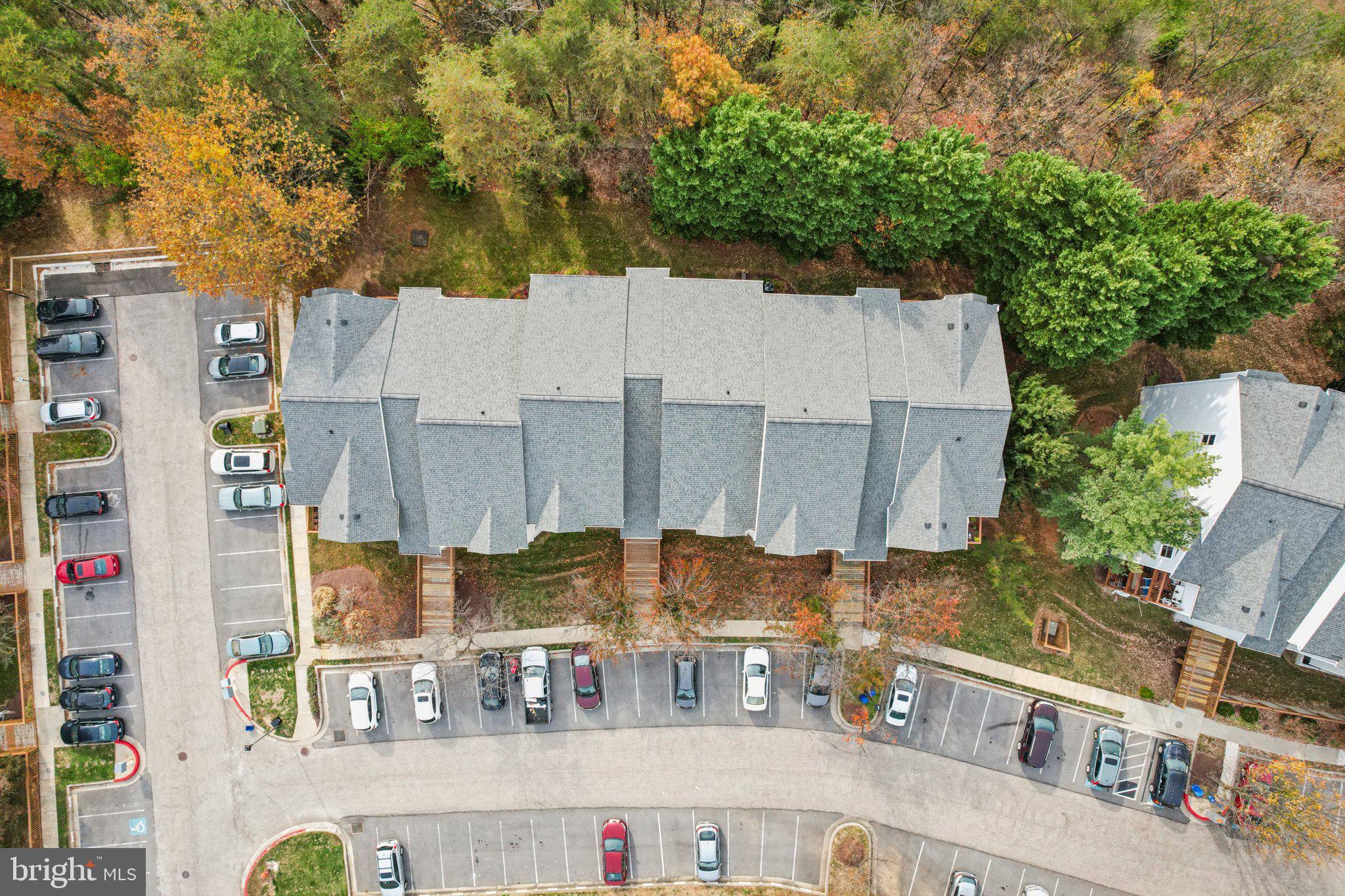 RIVERCHASE CONDOS - Residential