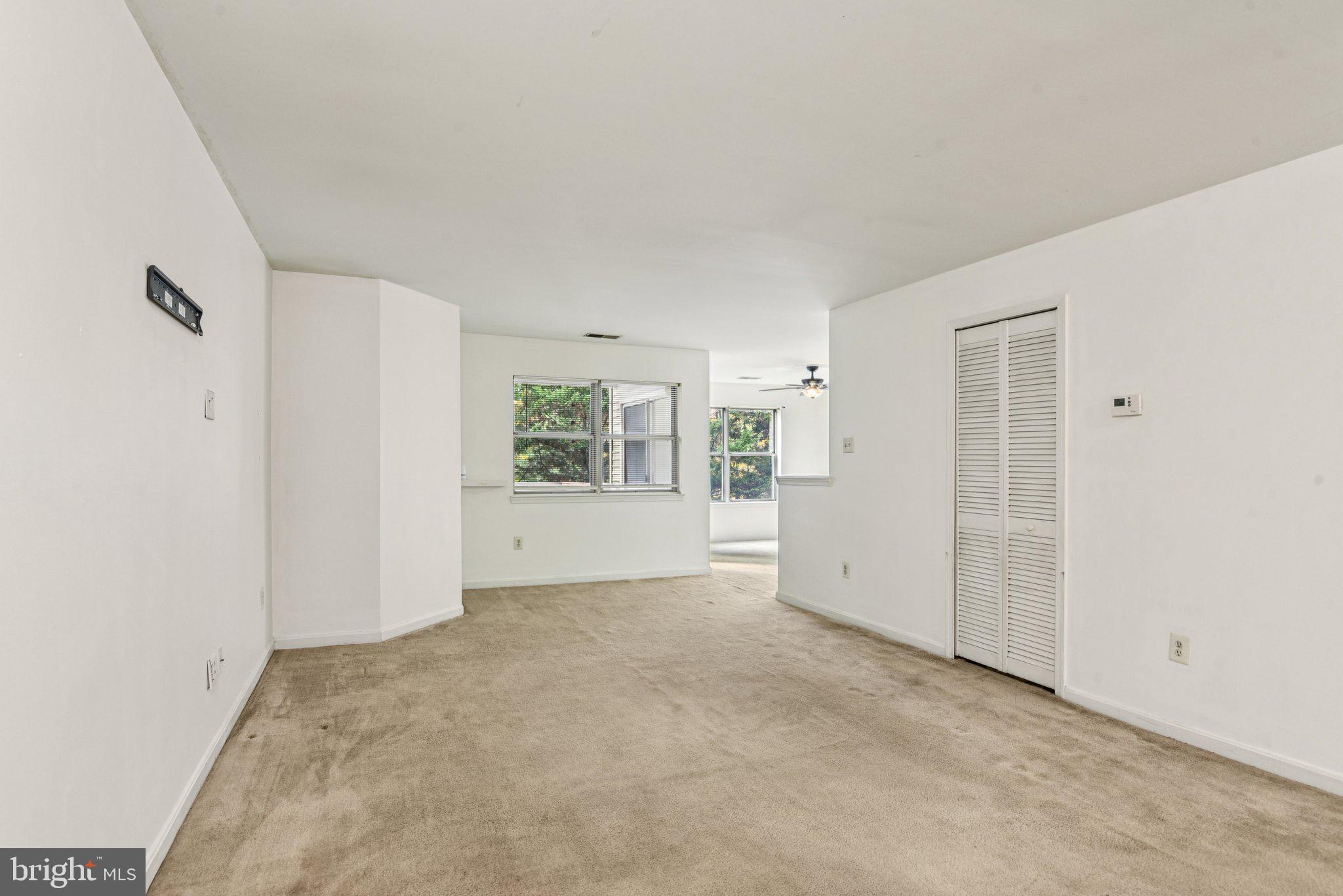 RIVERCHASE CONDOS - Residential