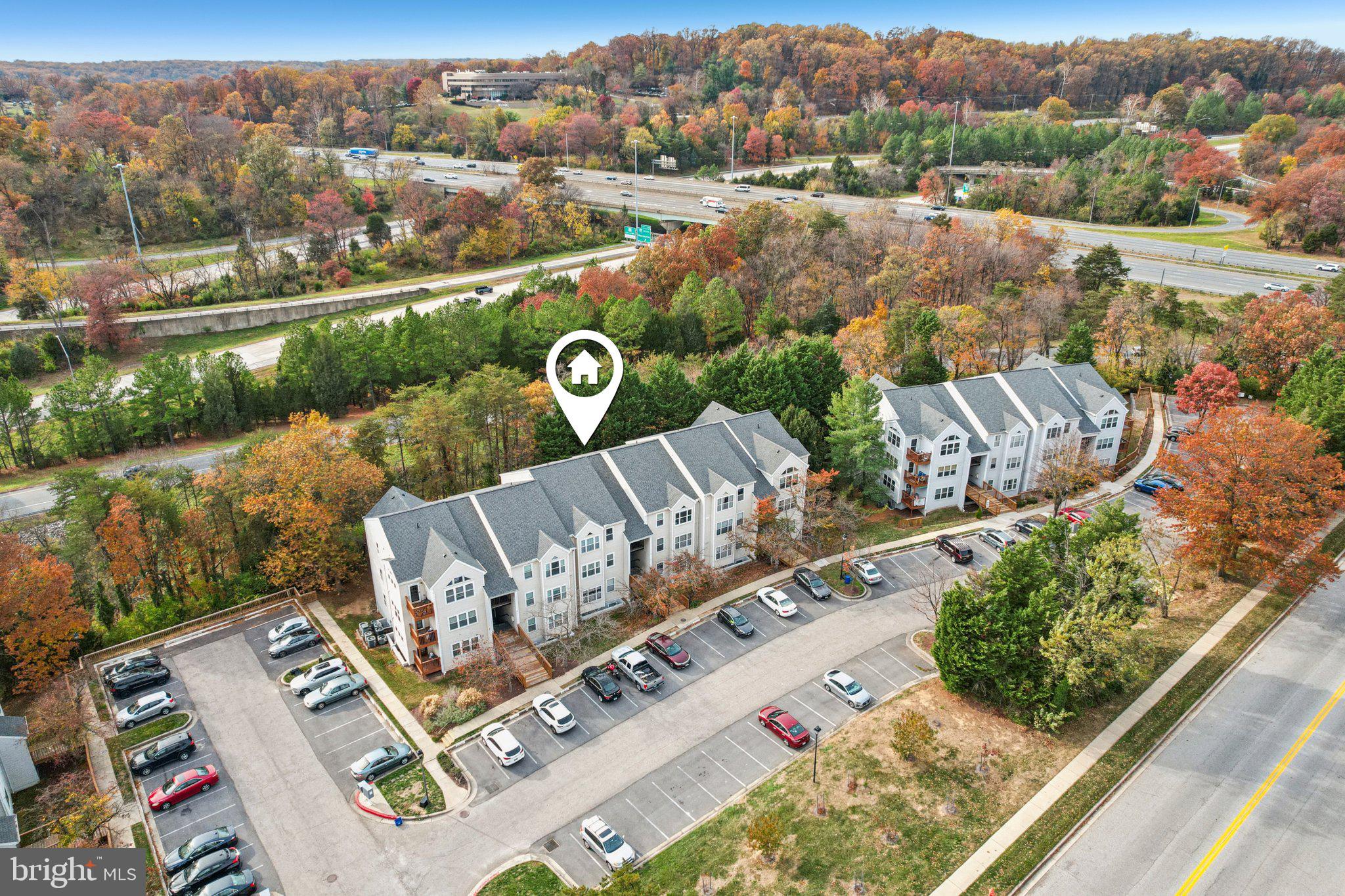 RIVERCHASE CONDOS - Residential