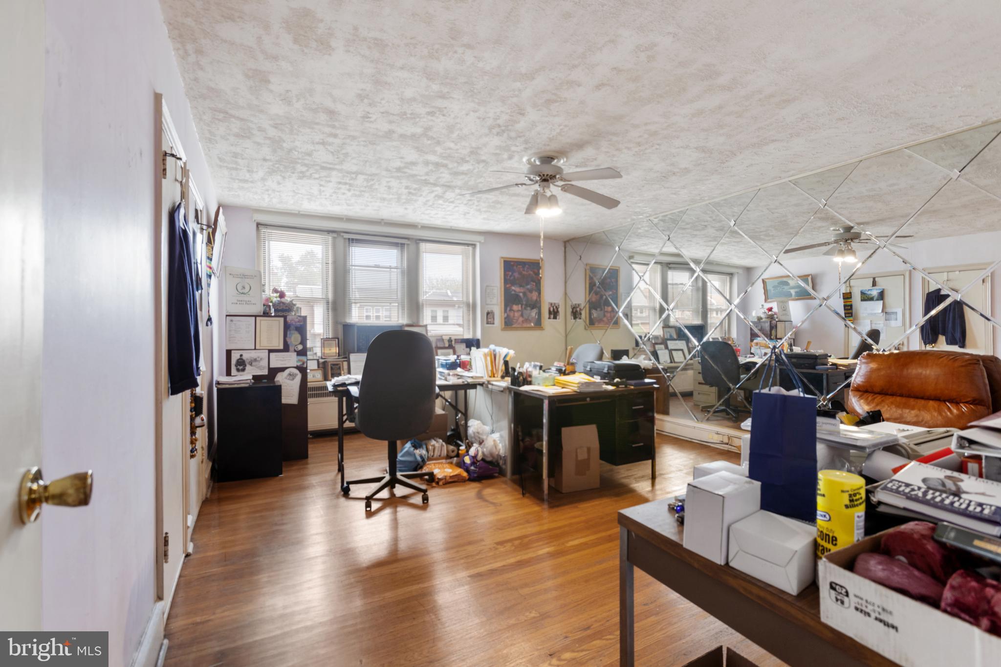 WEST OAK LANE - Commercial Sale