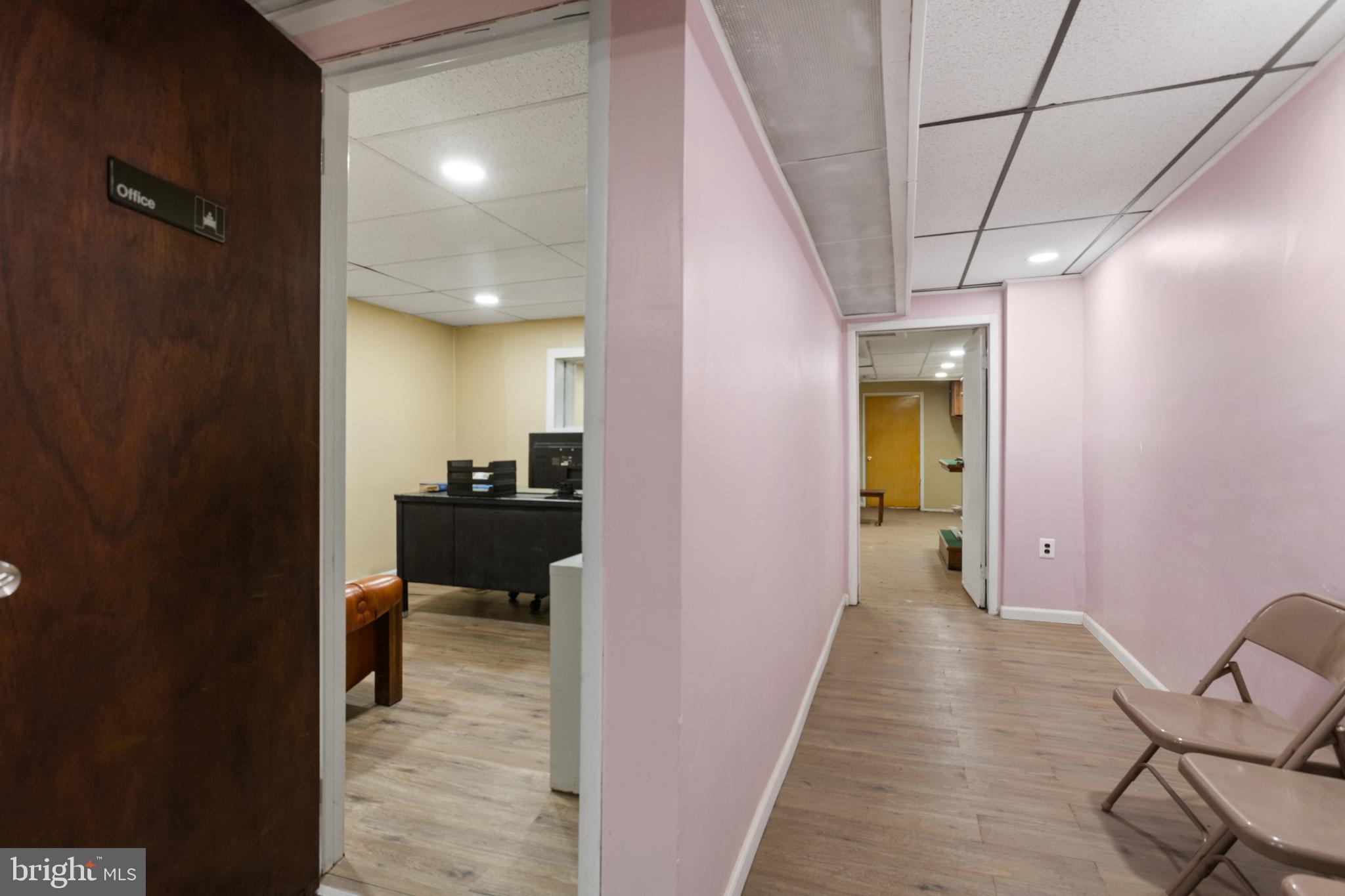 WEST OAK LANE - Commercial Sale