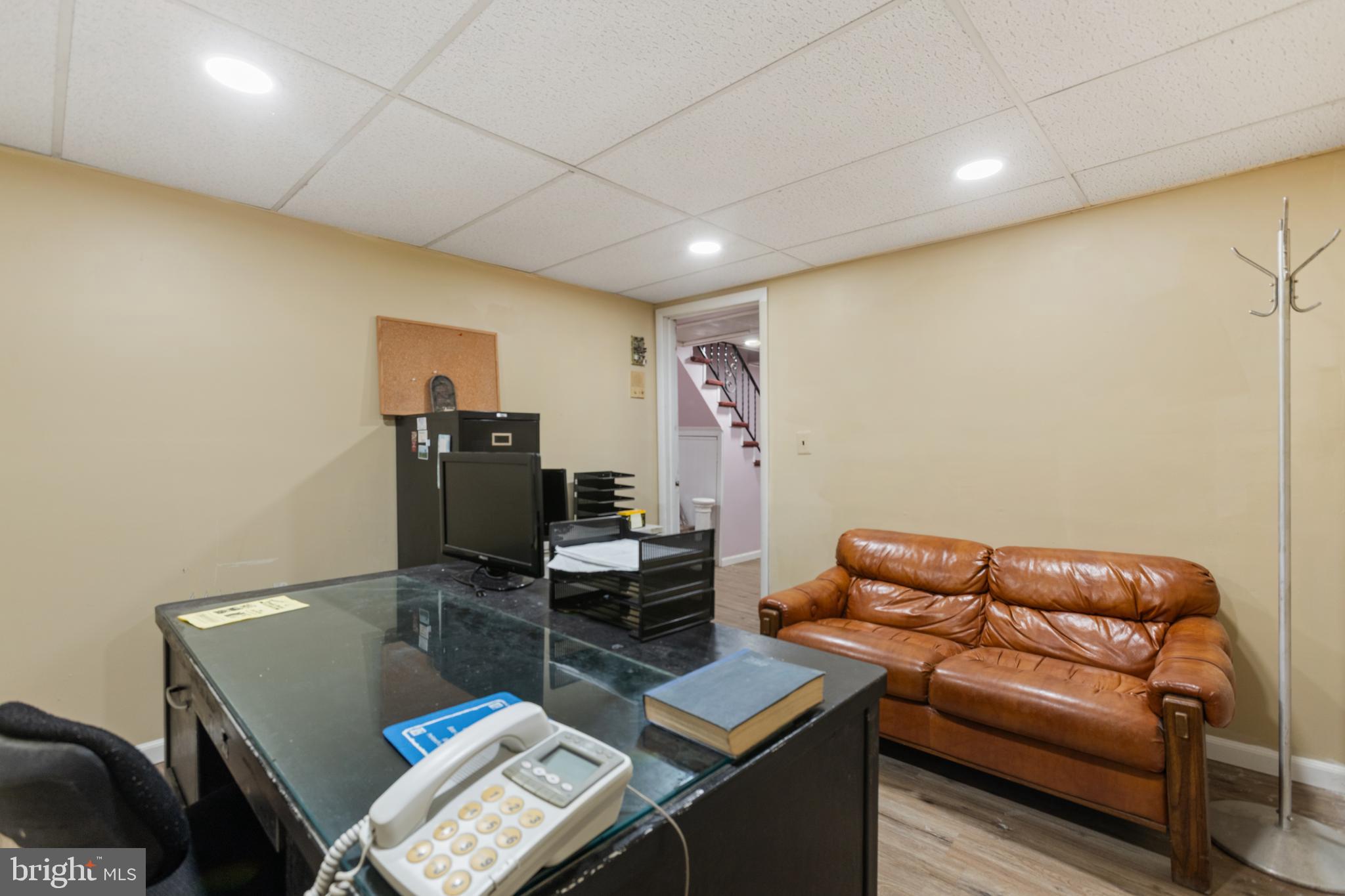 WEST OAK LANE - Commercial Sale