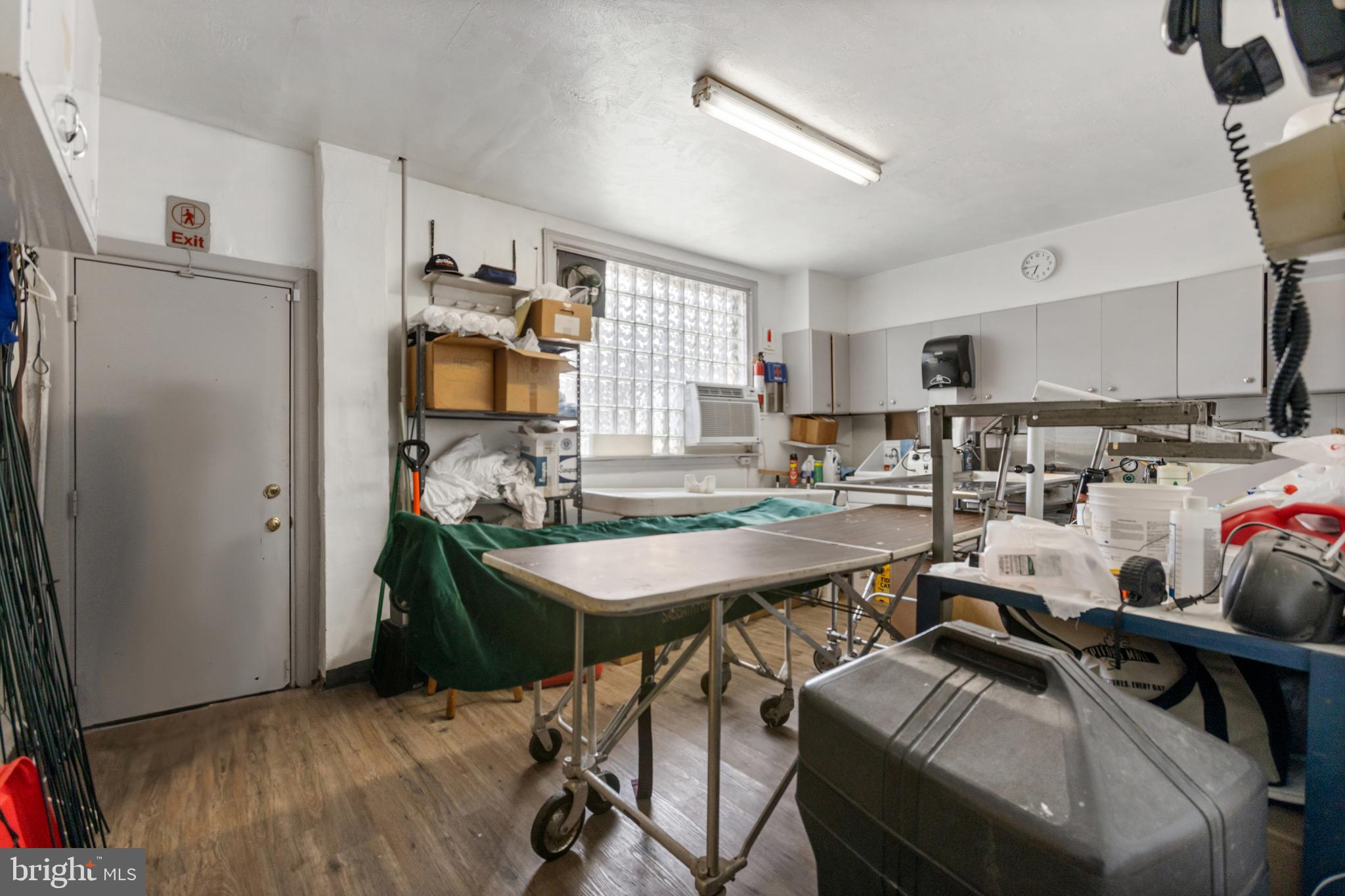 WEST OAK LANE - Commercial Sale