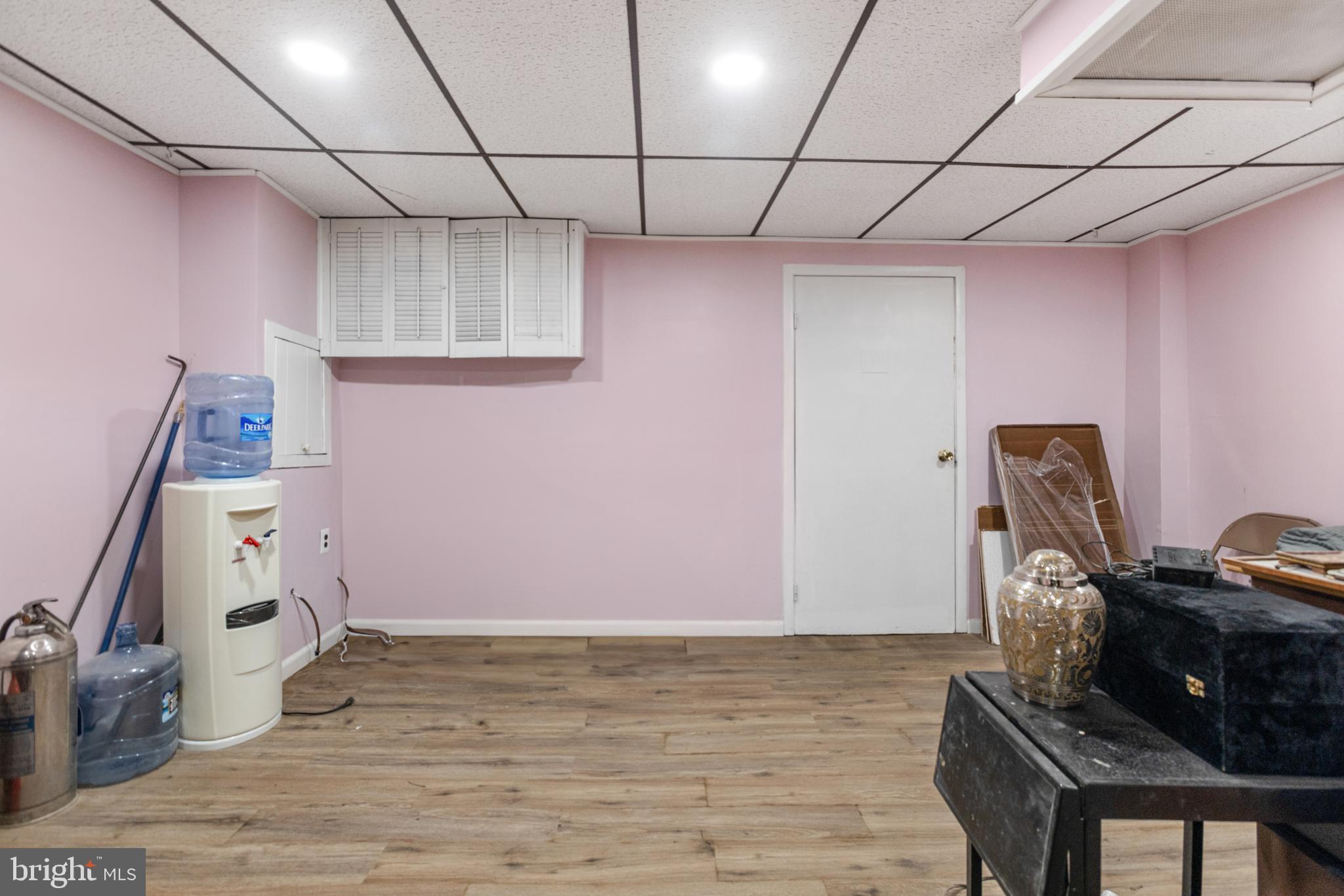 WEST OAK LANE - Commercial Sale