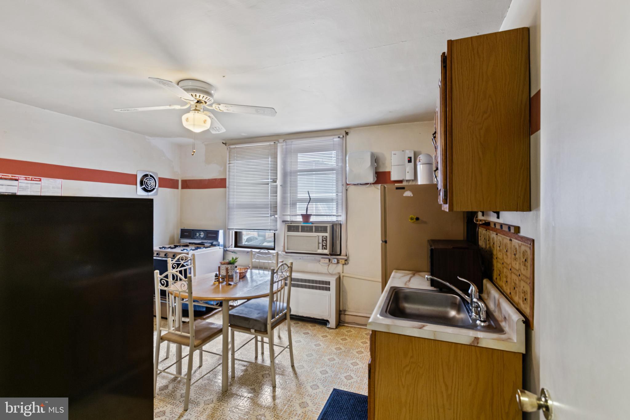 WEST OAK LANE - Commercial Sale