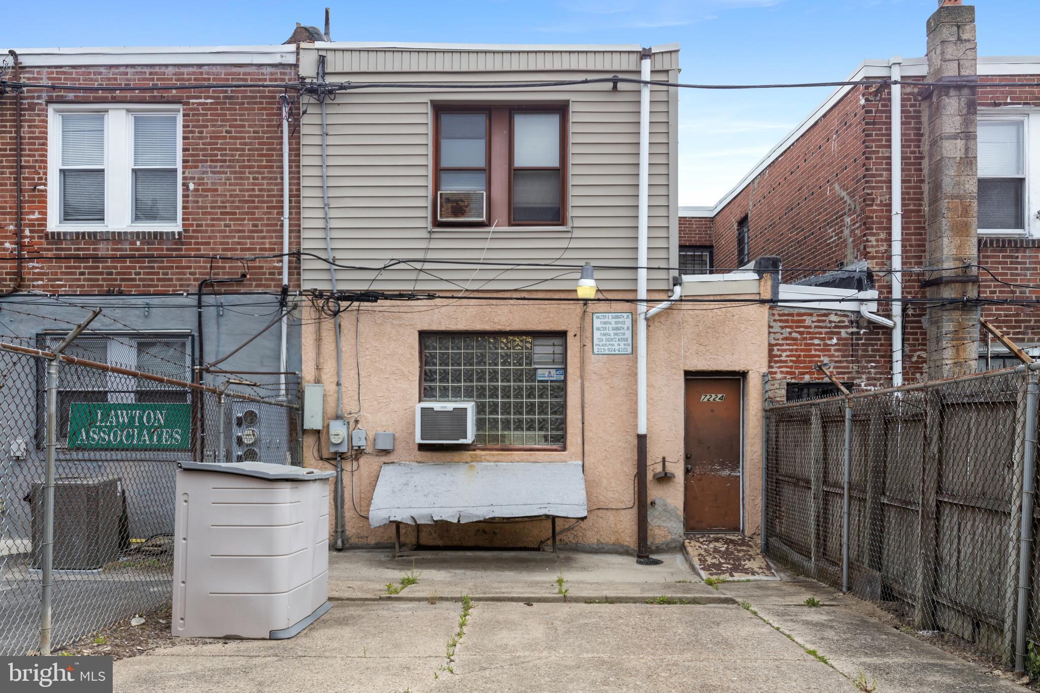 WEST OAK LANE - Commercial Sale