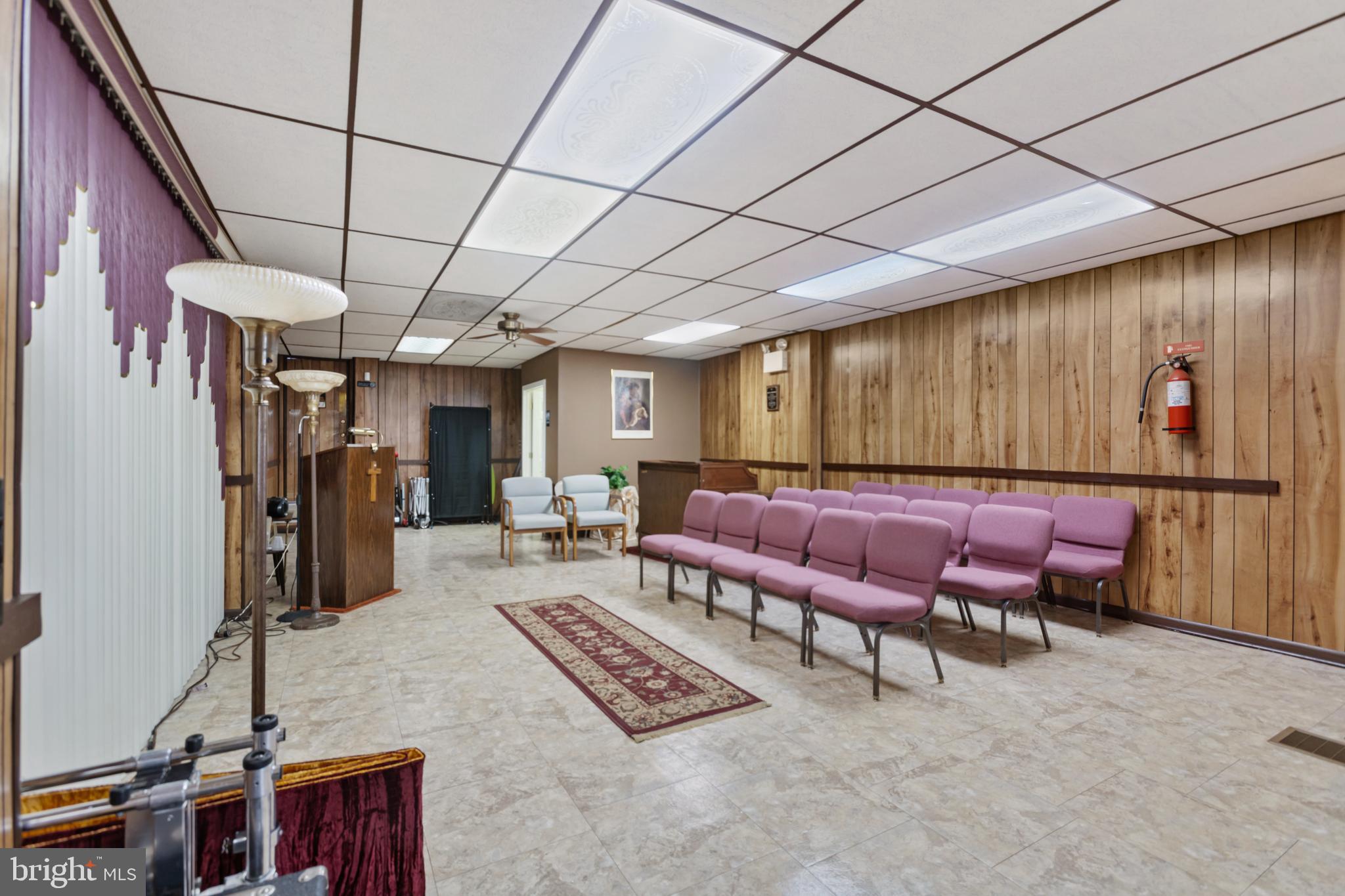 WEST OAK LANE - Commercial Sale