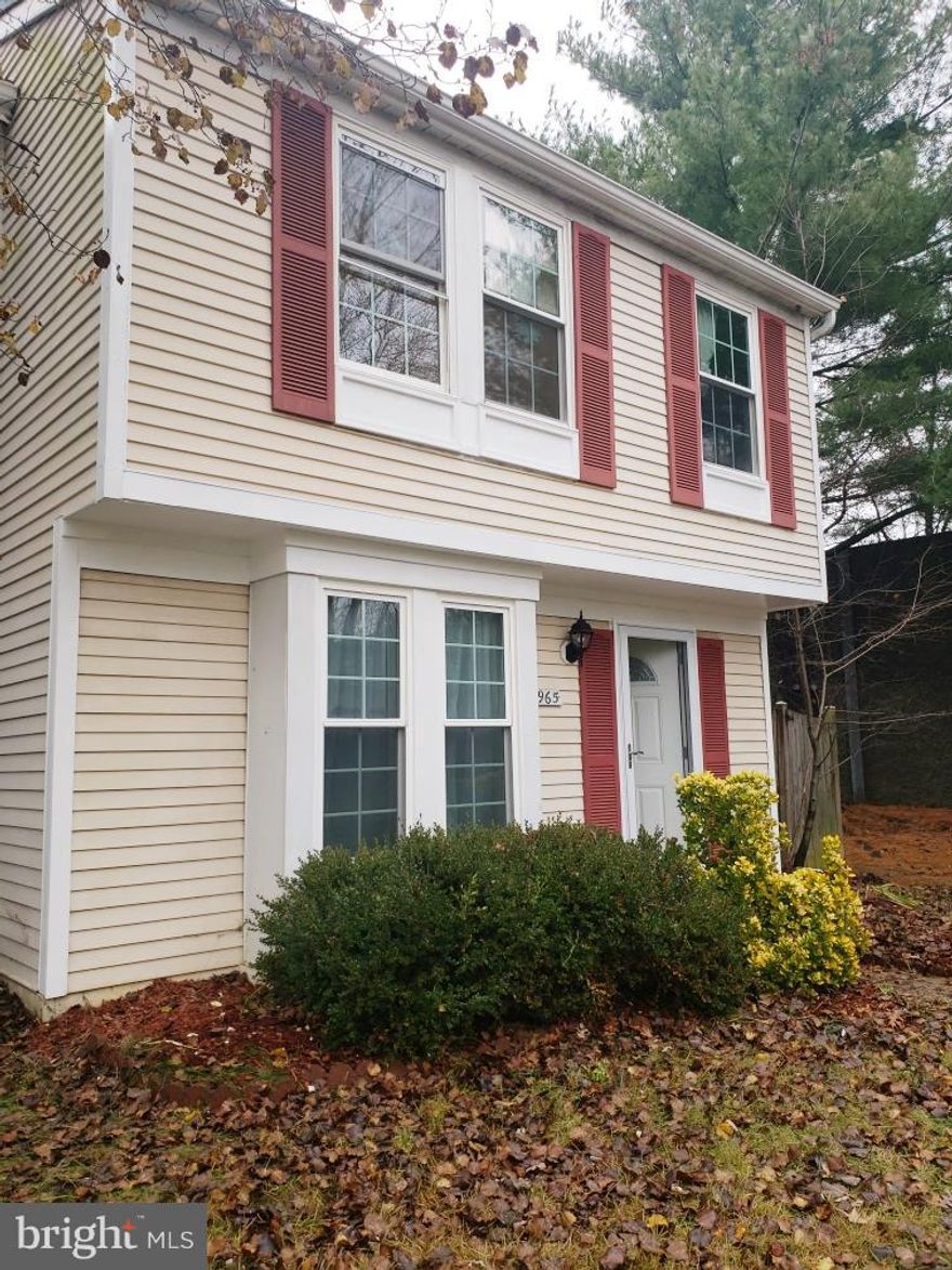 Hurry and make this 3BR, 1.5BA End-unit townhouse your new home! Easy commute off Beltway and Backlick Rd to Springfield Metro & Town Center. Exterior features new front door, fenced in backyard, deck, and front parking. Interior features include new carpet and paint throughout, updated appliances in bathrooms. Separate laundry/storage room. Open floor plan and well maintained.